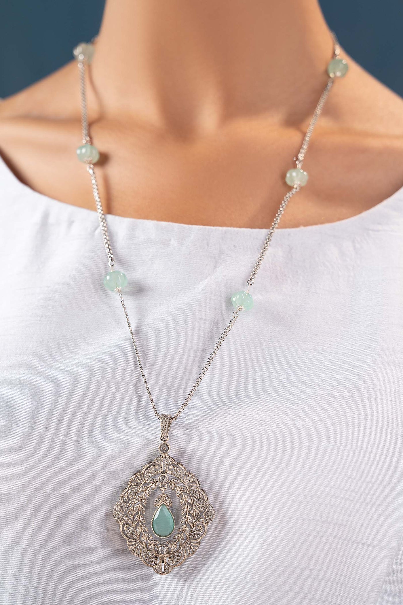 https://cdn.shopify.com/s/files/1/0620/8788/9062/files/JPN-W25-02MintGreenCatseyeFront01.jpg?v=1757488659