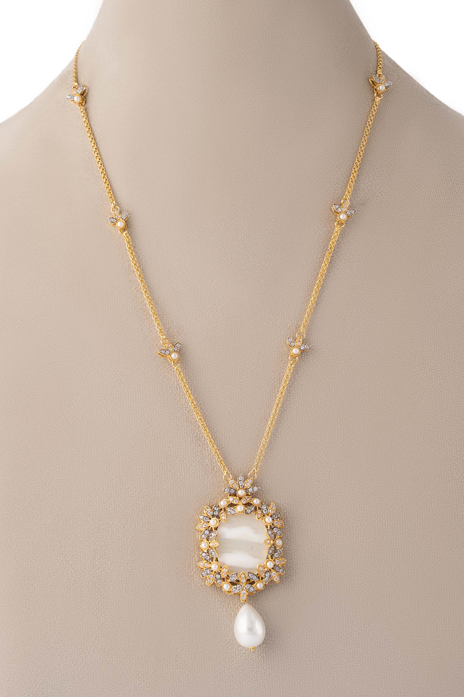 Victorian Pendant