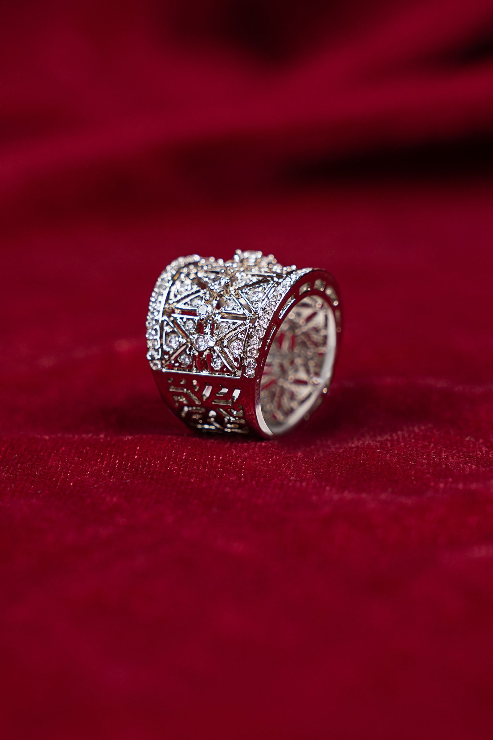 Avizeh Ring