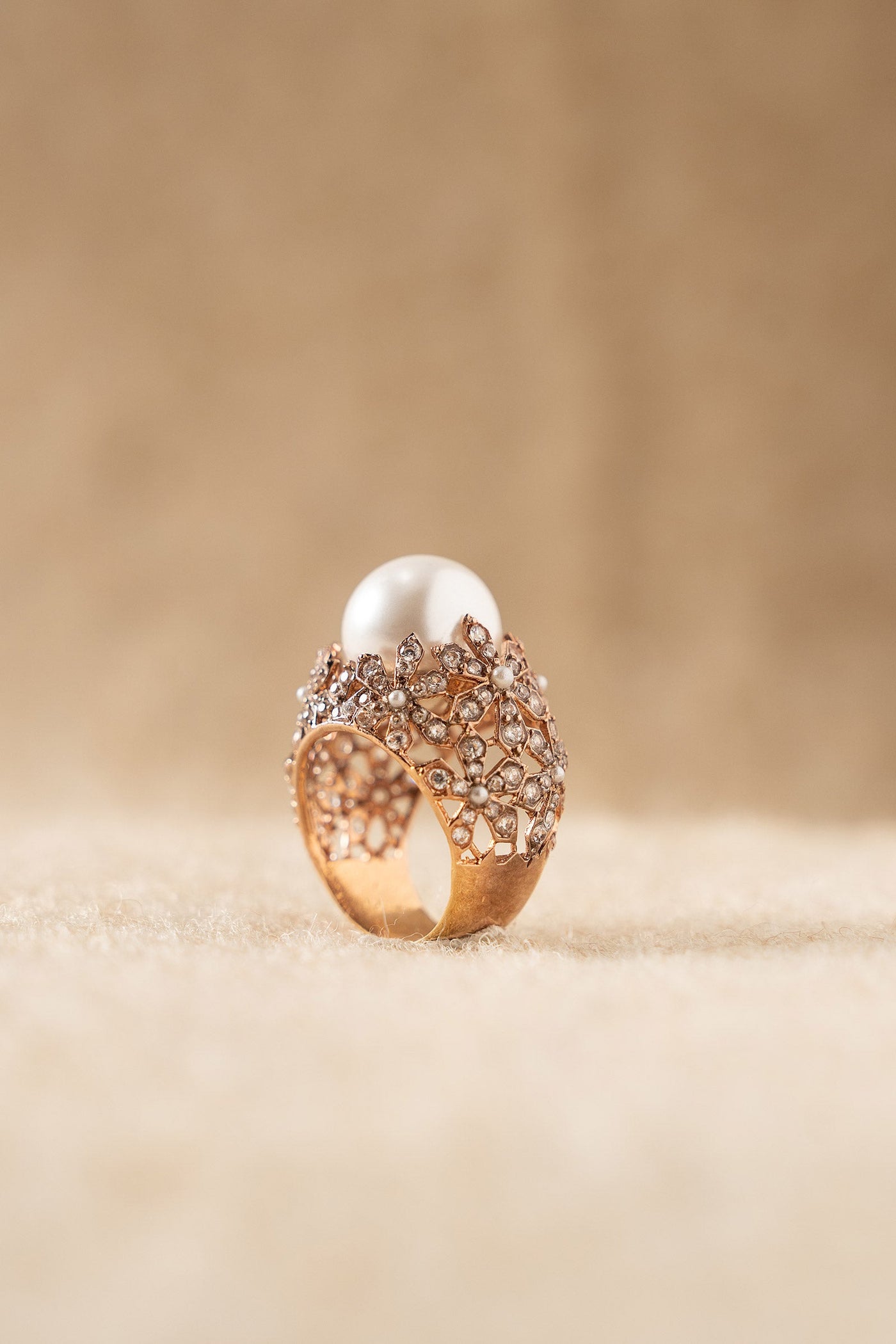 https://cdn.shopify.com/s/files/1/0620/8788/9062/files/JRGW25-08RoseGold_C.jpg?v=1759302307