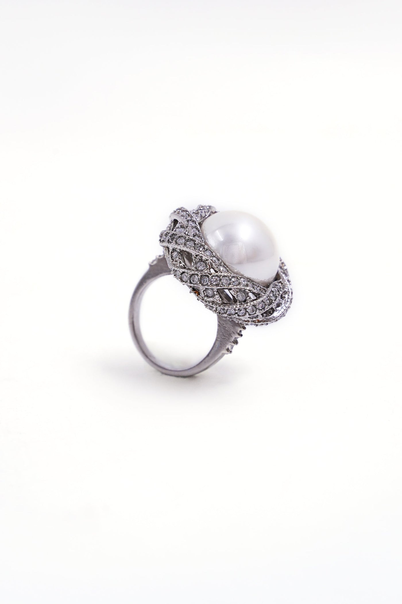 Twisted Ring
