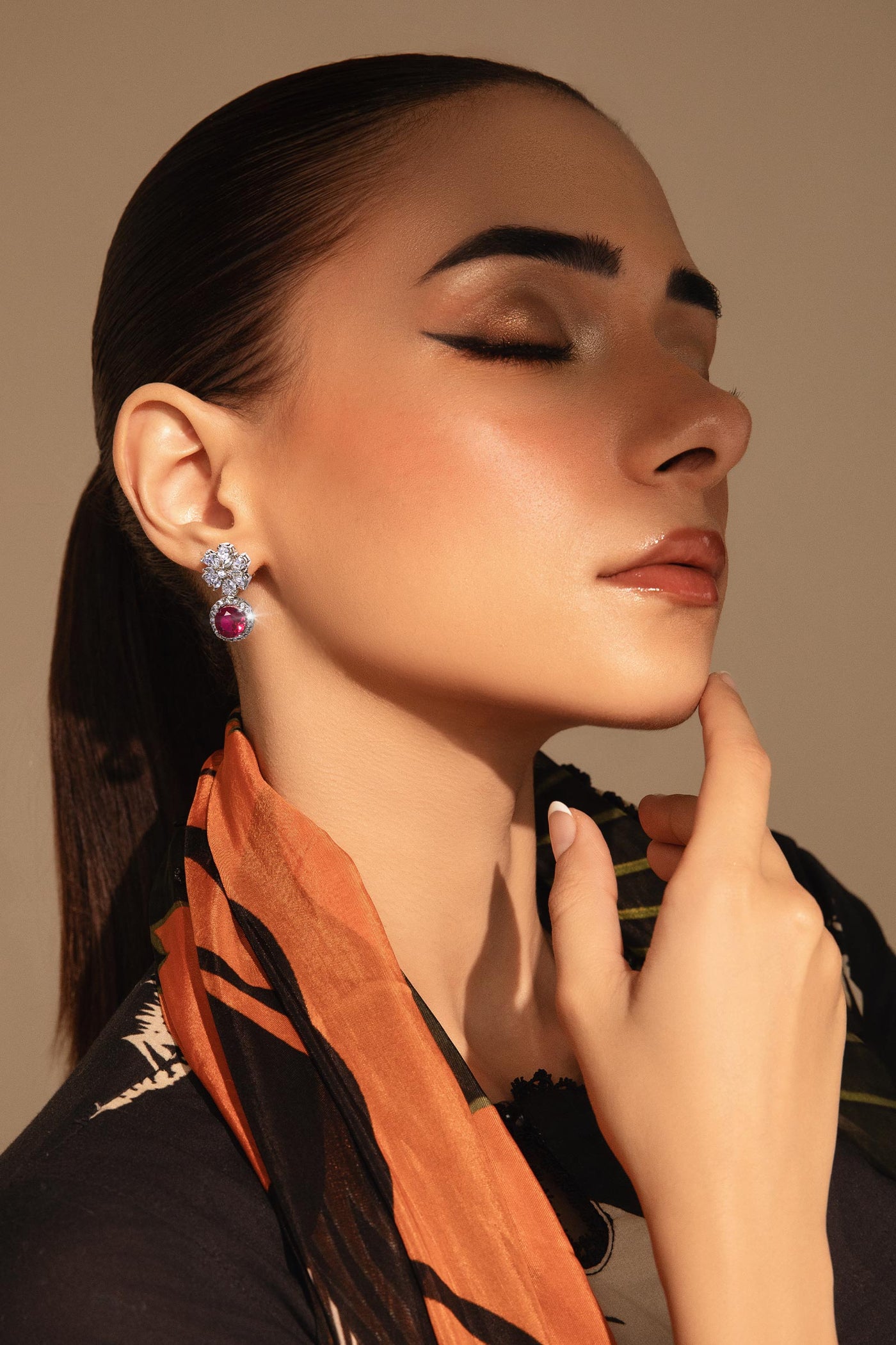 Embroidered Chiffon Dupatta with Ruffled Organza: (as shown)