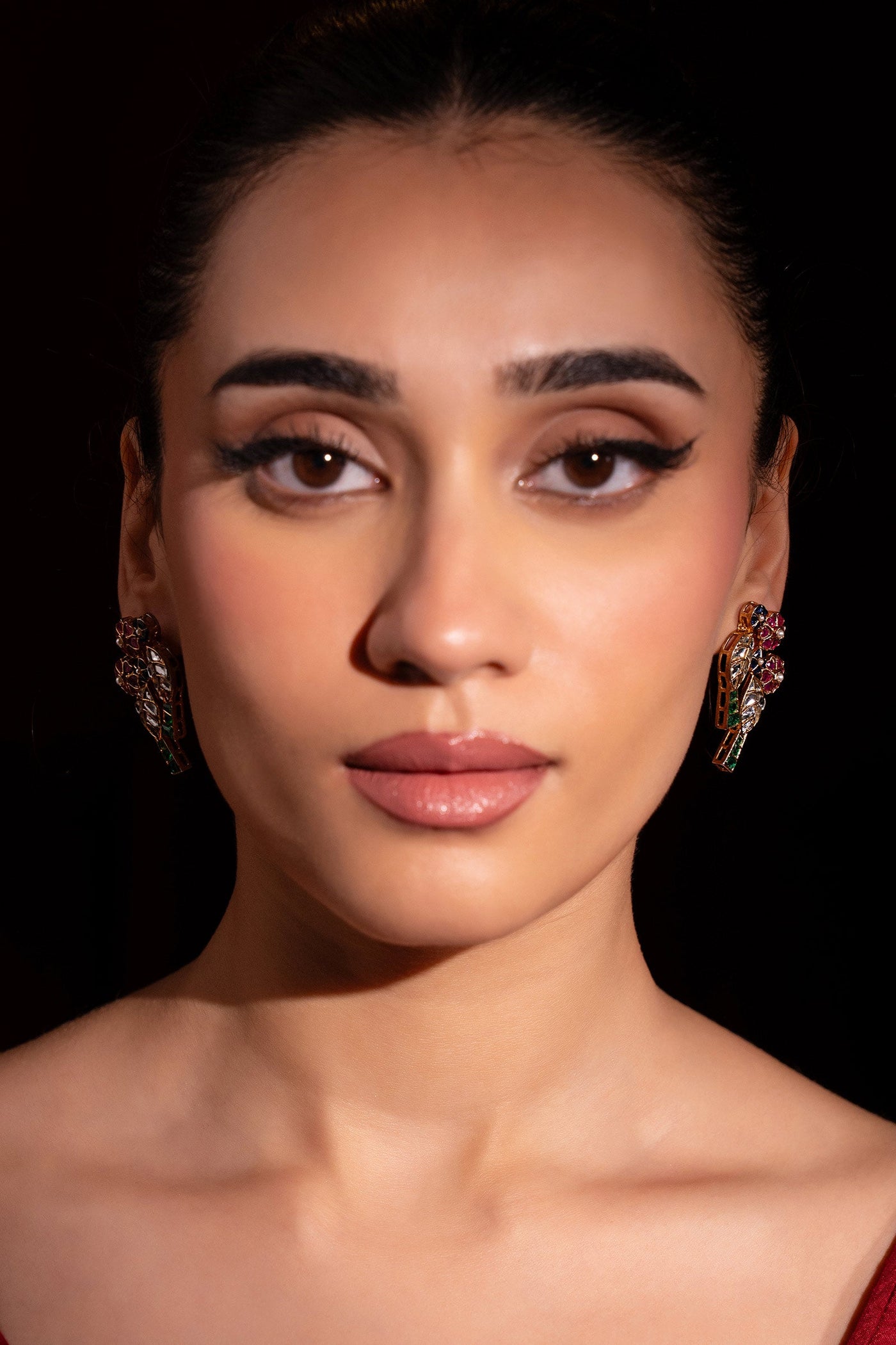 Nazina Studs