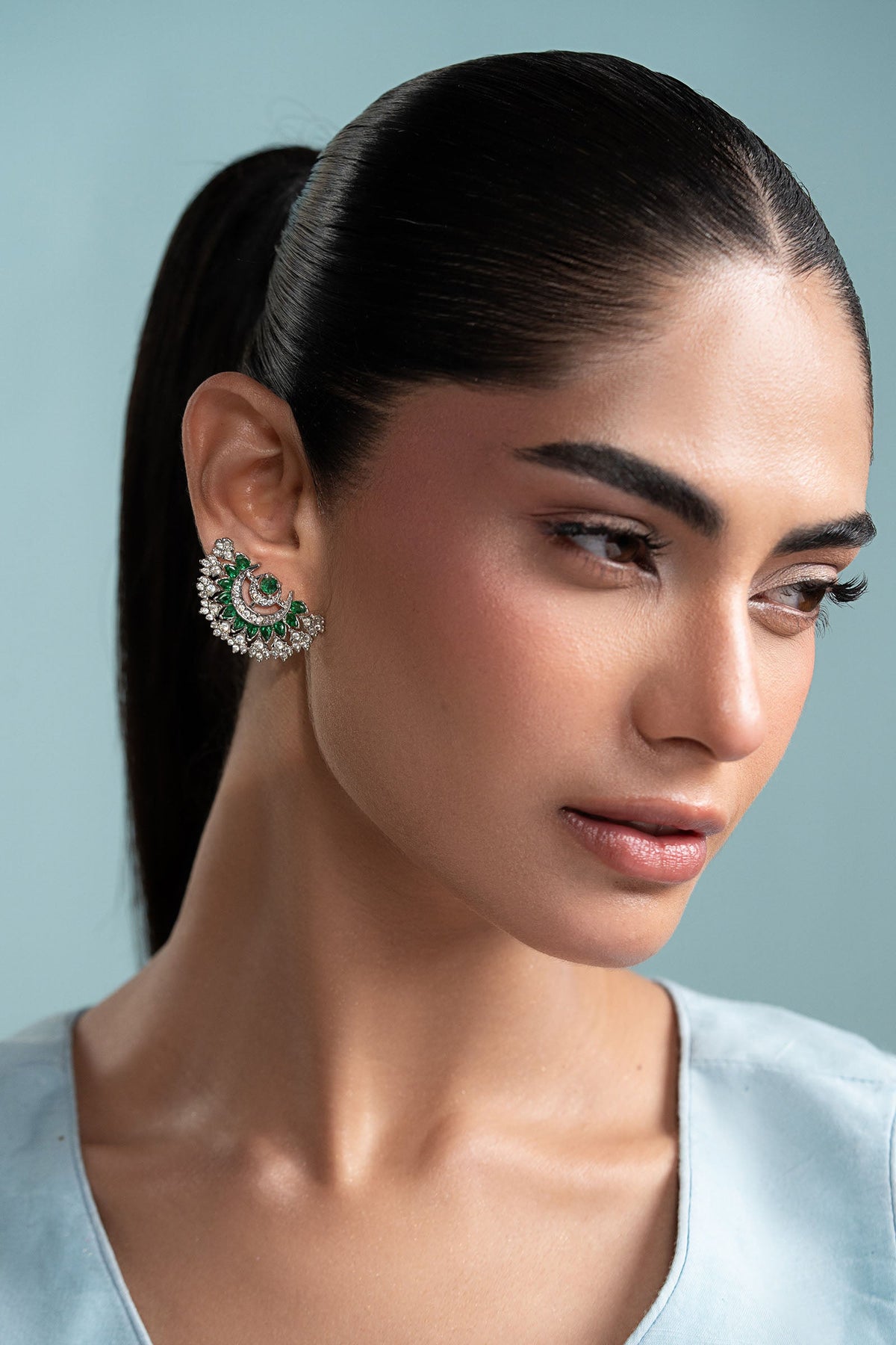 Khulus Studs