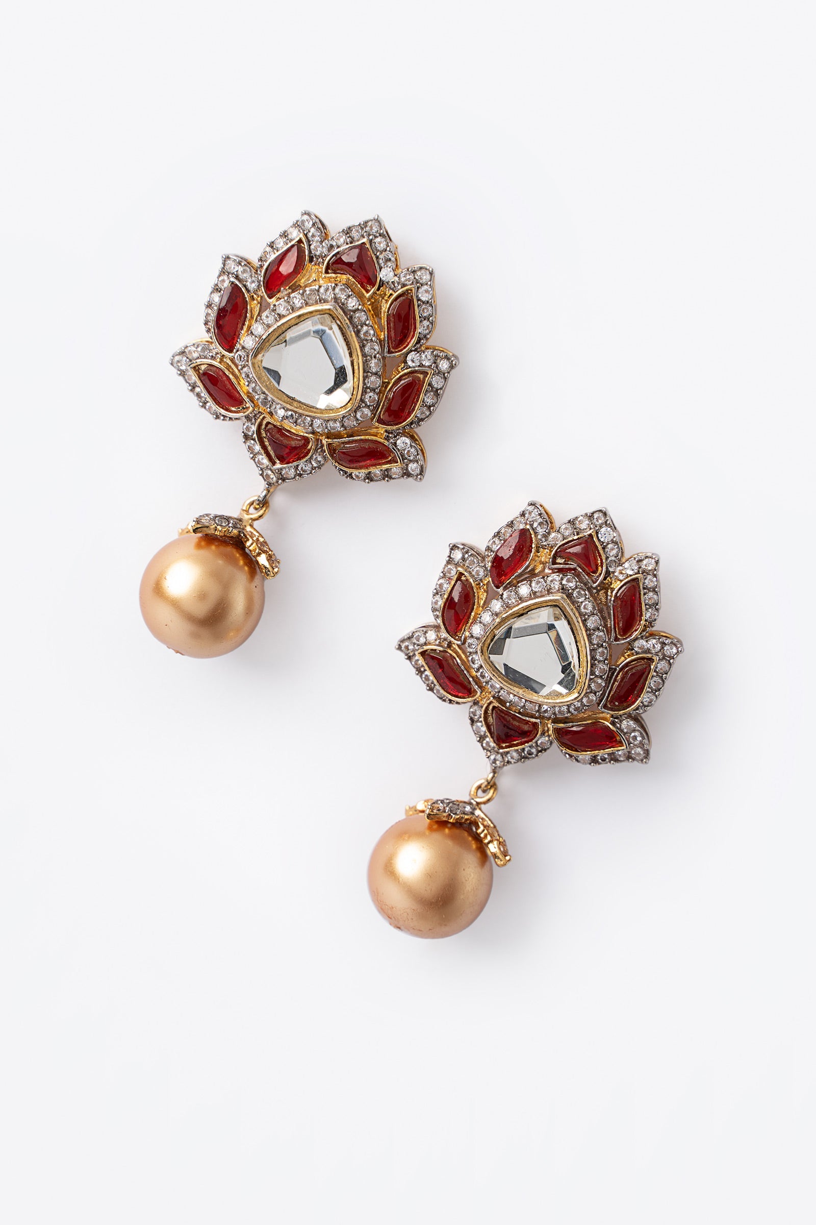 Juman Studs