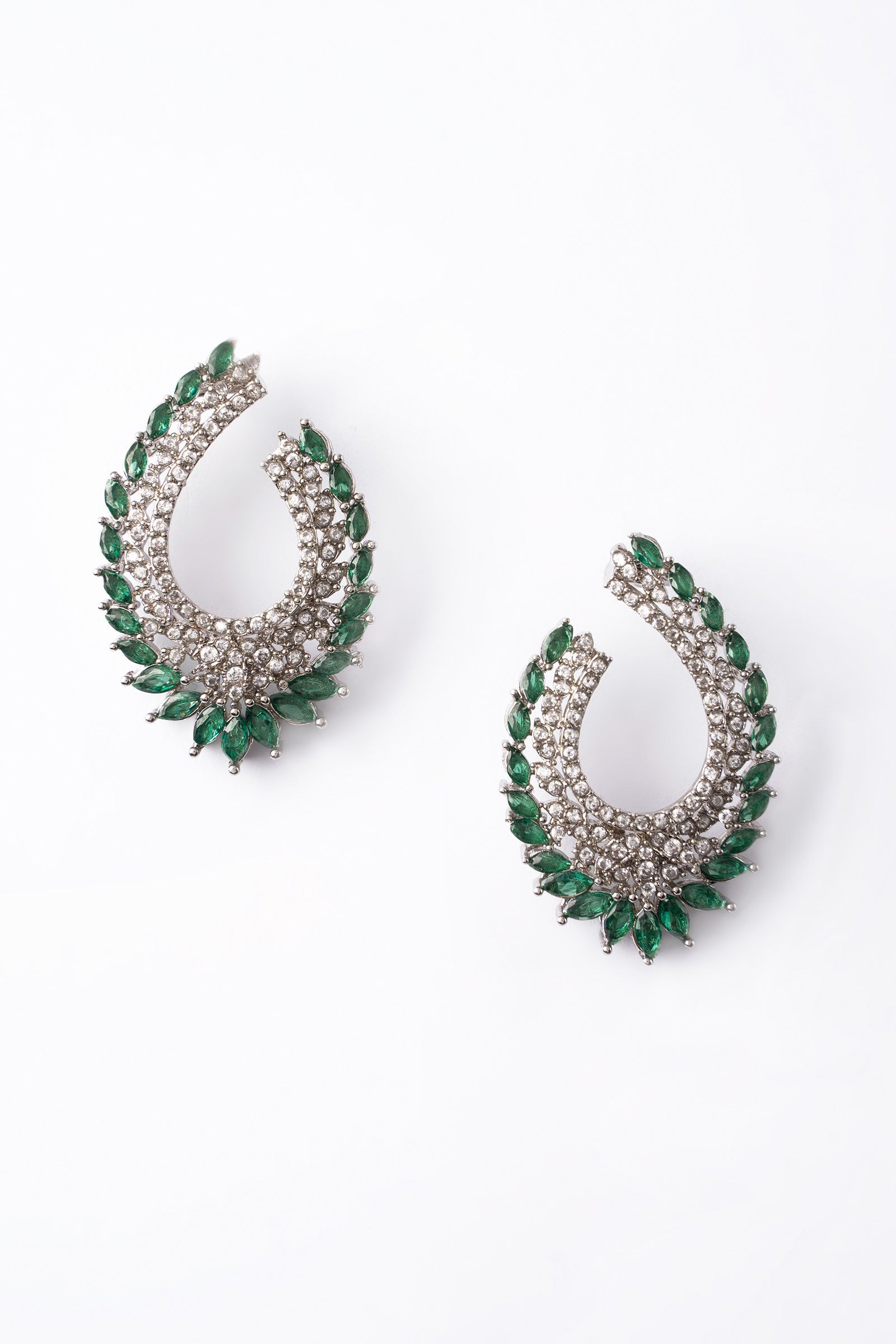 Swirl Studs