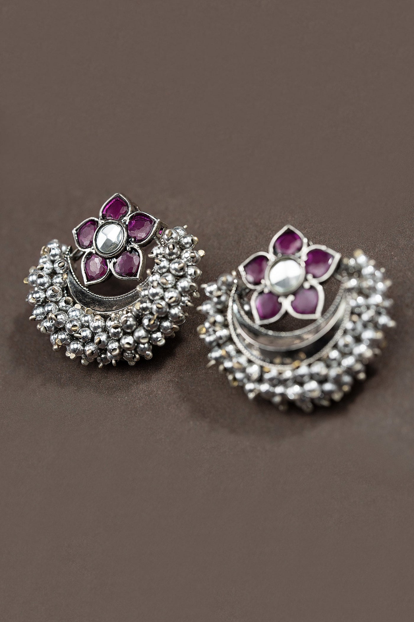 Meiq Studs