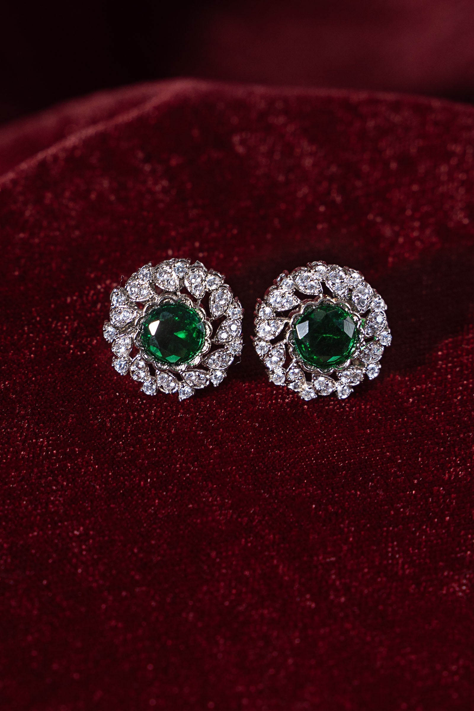 Malakeh Studs