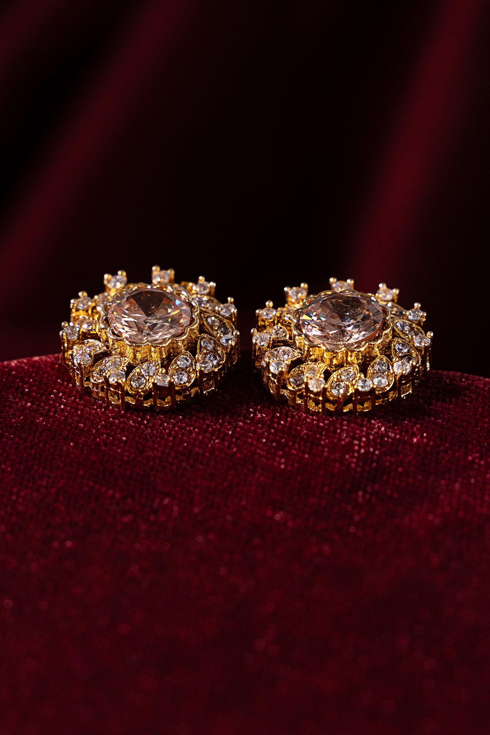 Malakeh Studs
