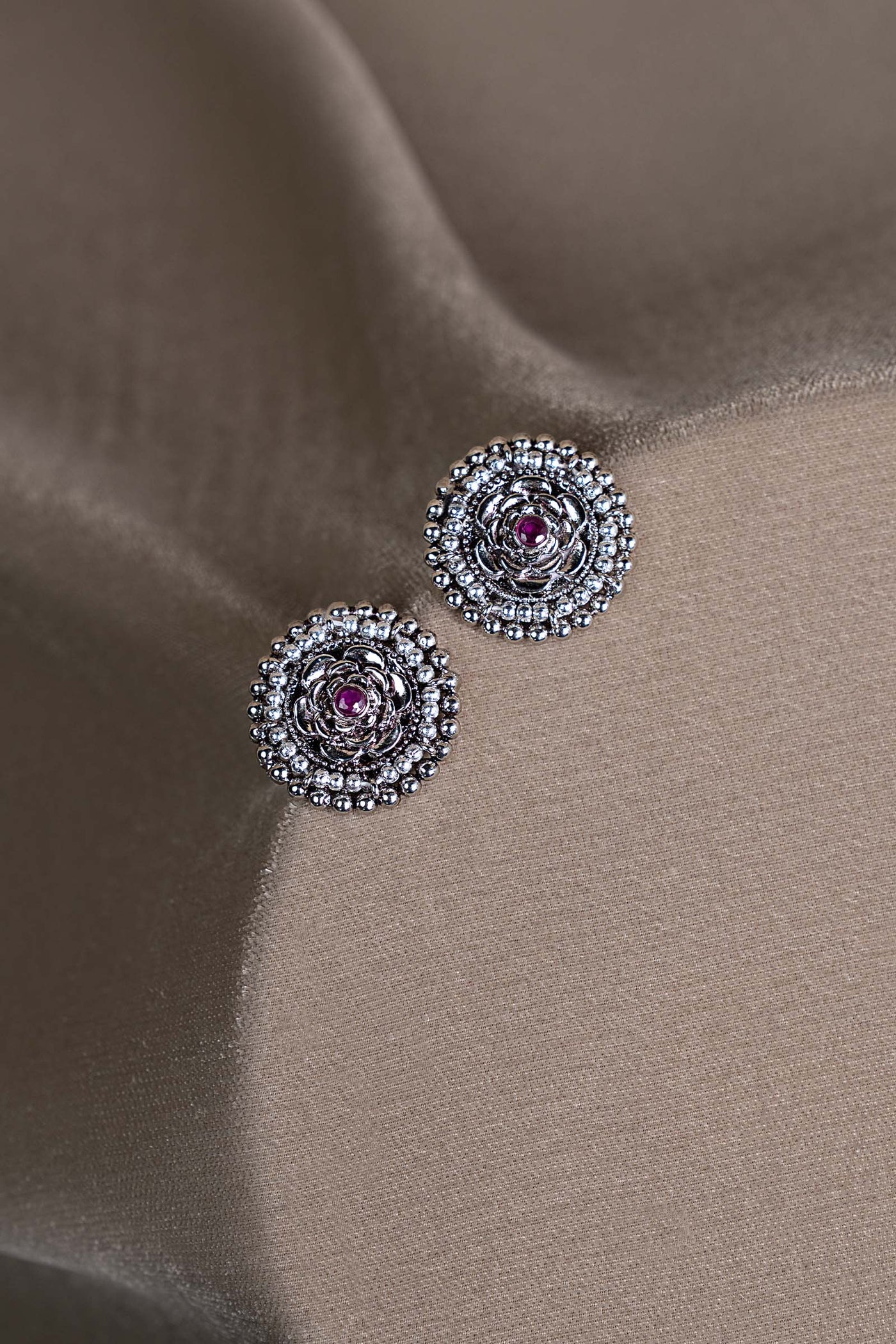https://cdn.shopify.com/s/files/1/0620/8788/9062/files/JSDEF2605PinkChatham_B.jpg?v=1769250096