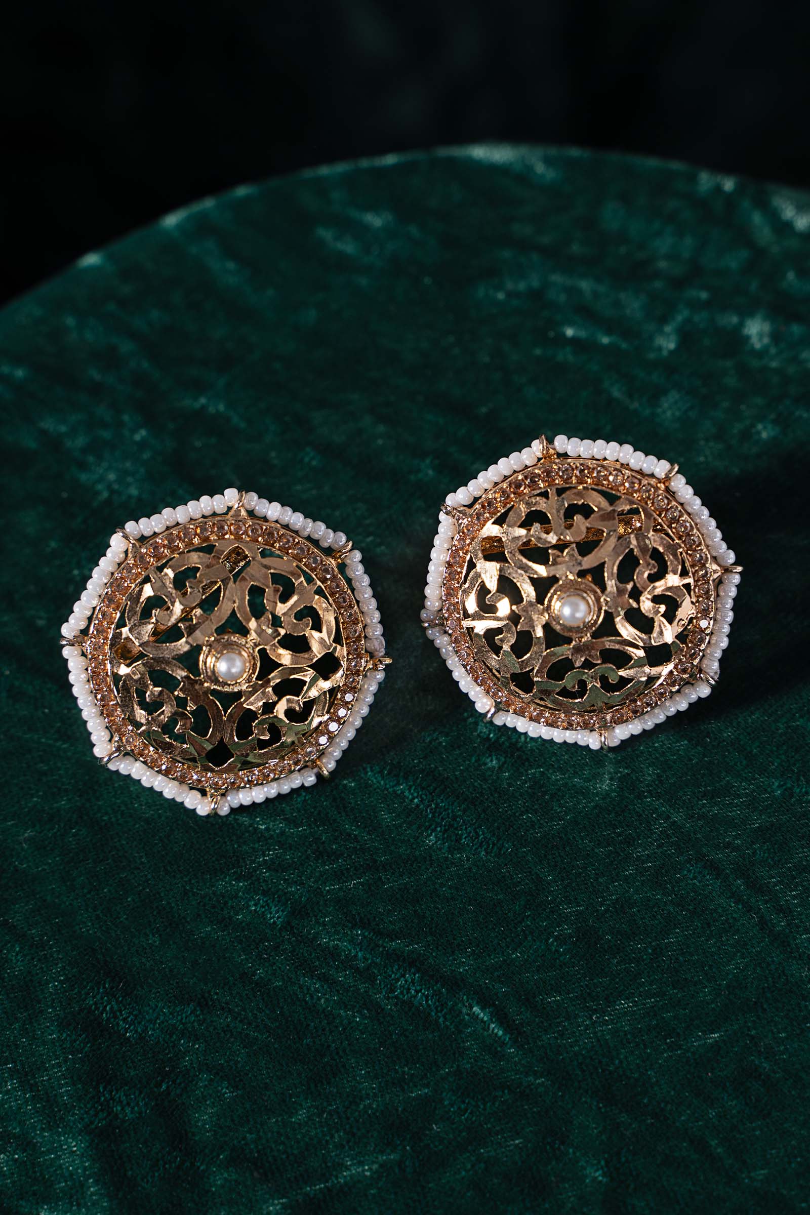 Rasah Studs