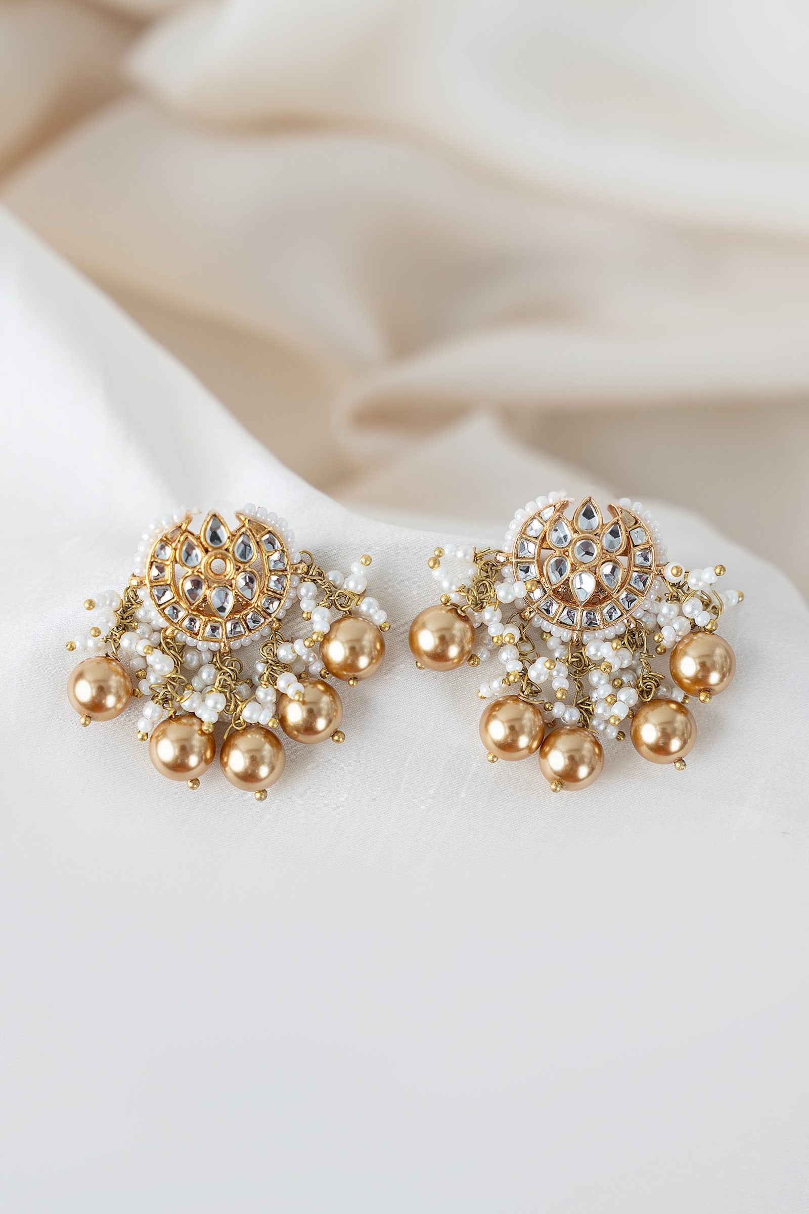 Zartara Studs