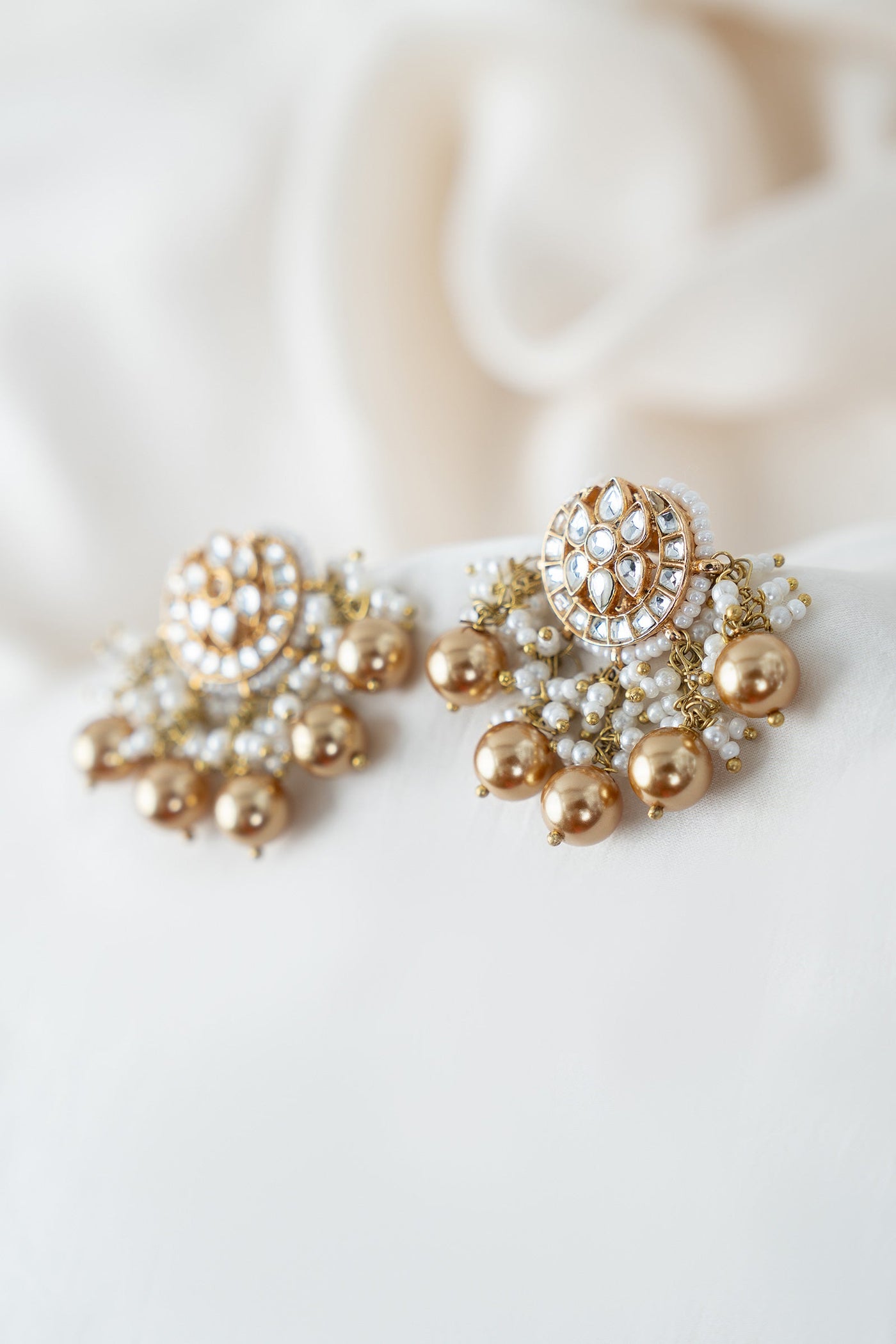 Zartara Studs