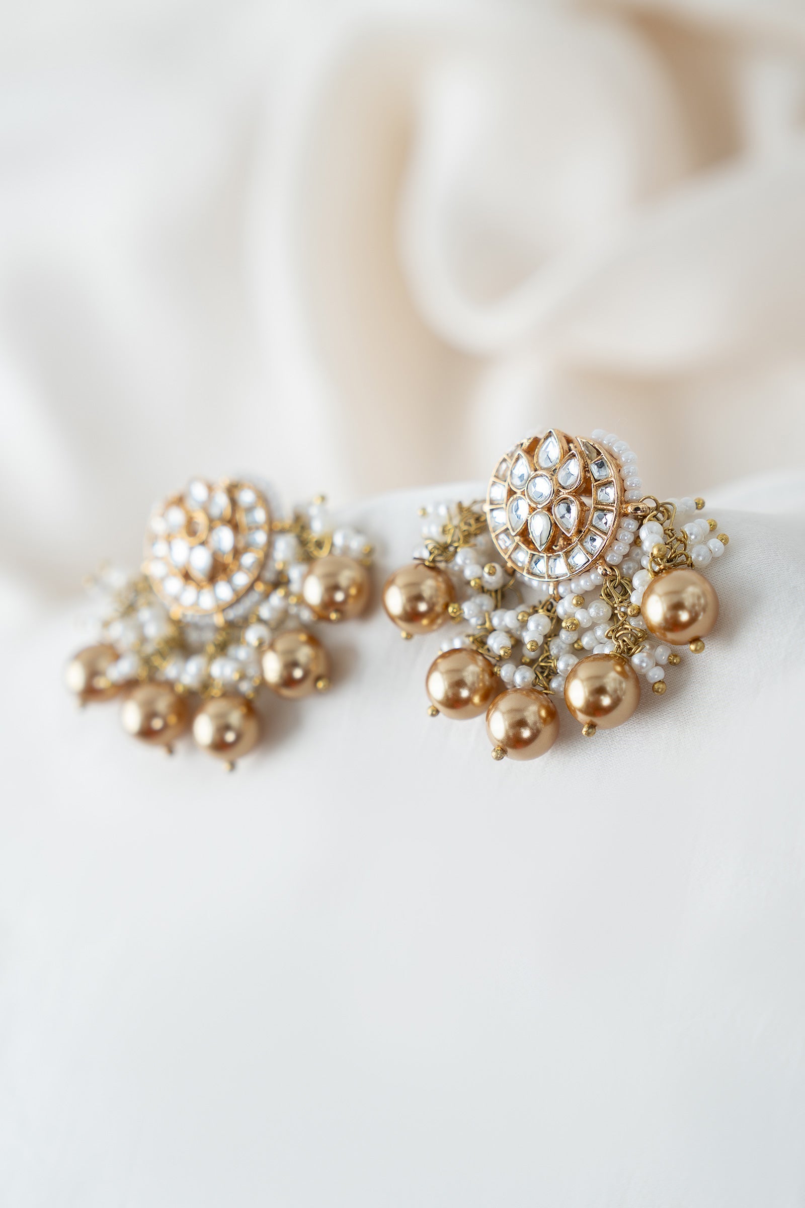 Zartara Studs