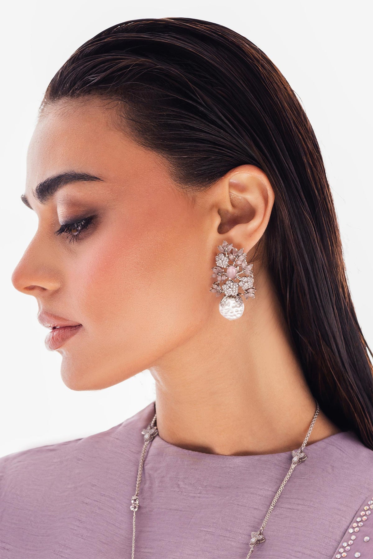Ahlam Studs