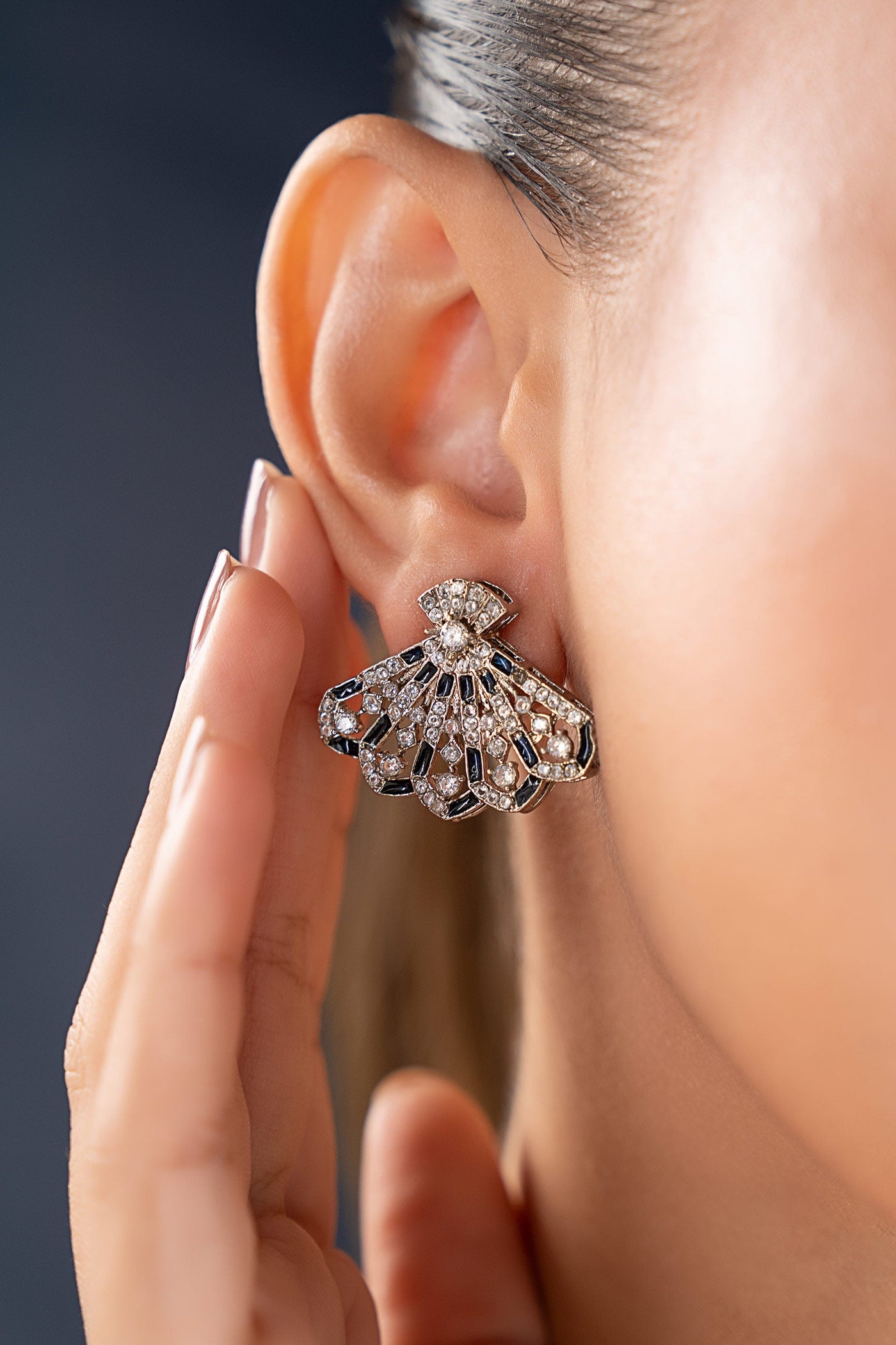Peavera Studs