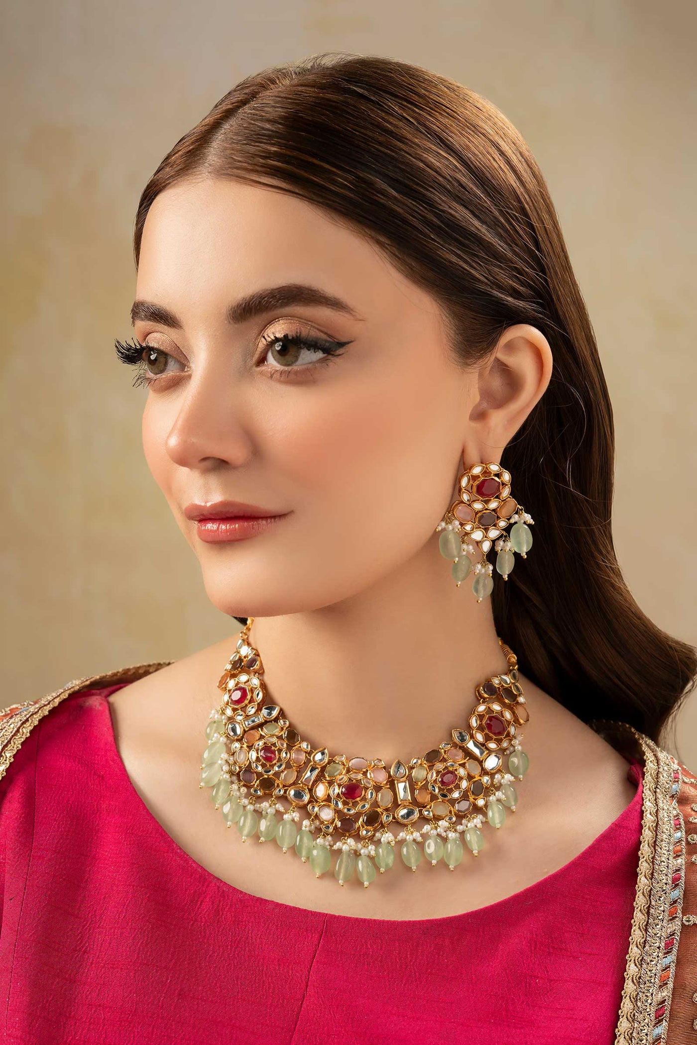 Sirin Necklace Set