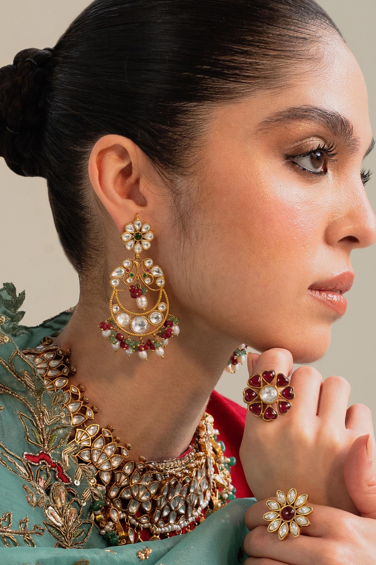 https://cdn.shopify.com/s/files/1/0340/8376/6405/files/JaaliEarrings.jpg?v=1707998317