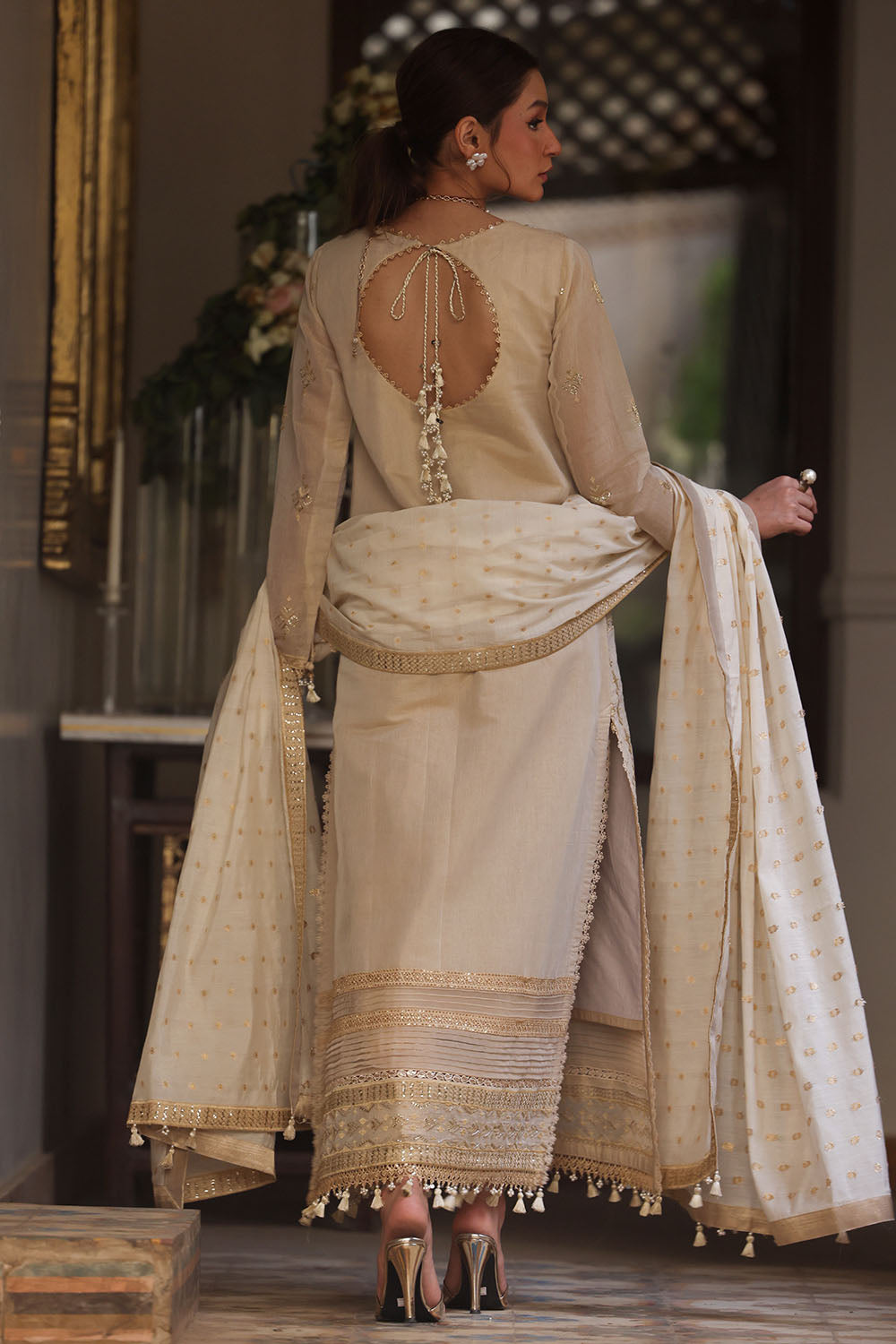https://cdn.shopify.com/s/files/1/0706/3253/8159/files/Jacquard-Dupatta-Embroidered-Mehsuri-Shirt-Dyed-Trouser-Gulahmed-FE-62029-Back_e852cc14-f9e8-4947-9334-e9884be77f03.jpg?v=1777625242