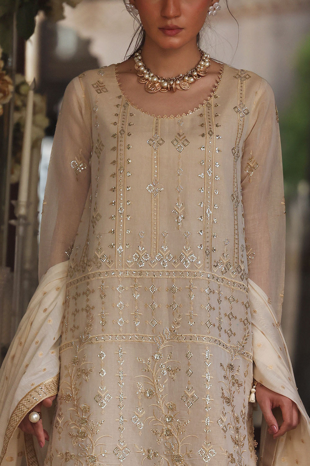 https://cdn.shopify.com/s/files/1/0706/3253/8159/files/Jacquard-Dupatta-Embroidered-Mehsuri-Shirt-Dyed-Trouser-Gulahmed-FE-62029-Close_21de30f7-b2b7-4b4f-a50c-d5336dca575d.jpg?v=1777625242