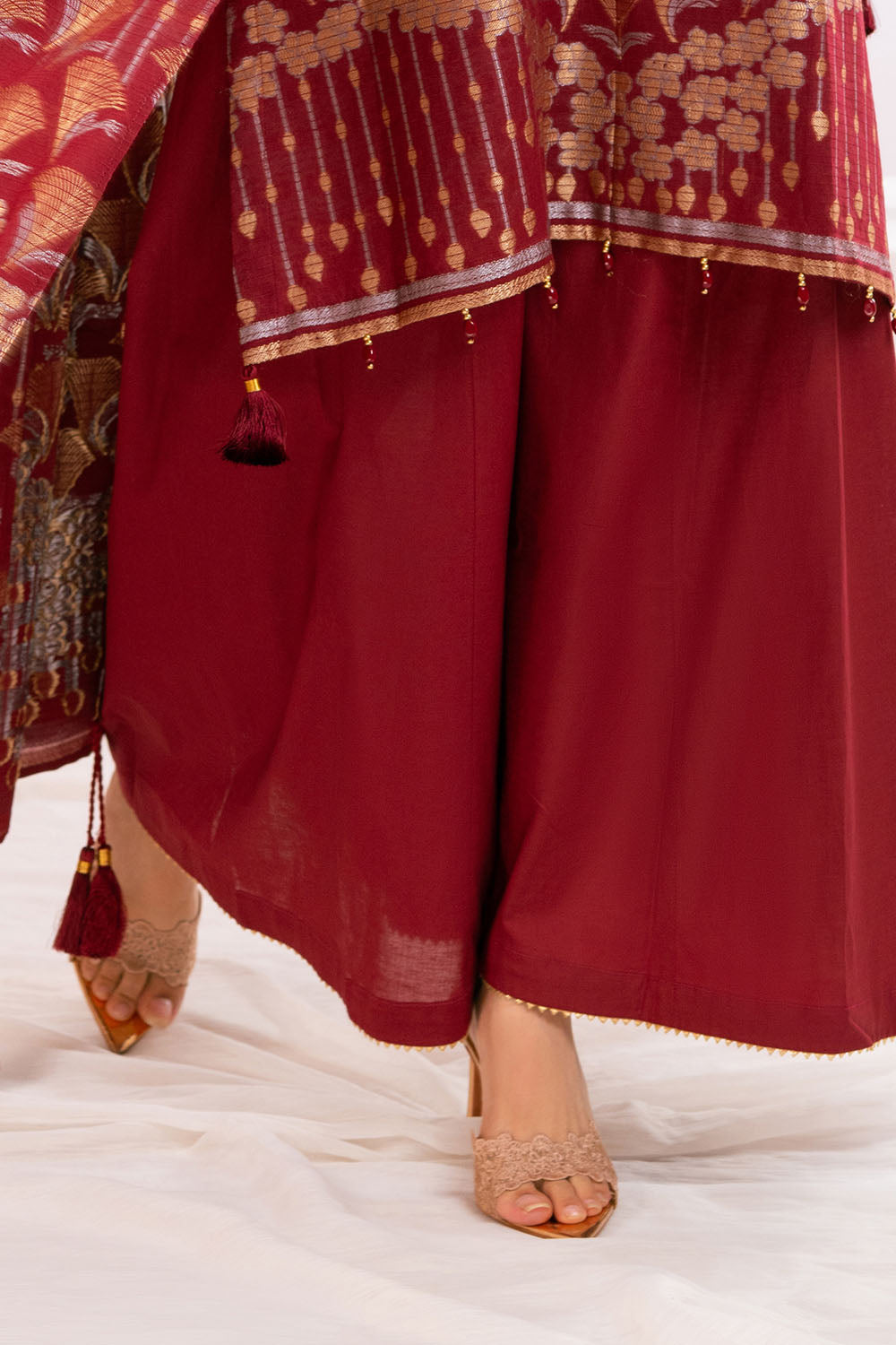3 Piece Jacquard Suit With Dupatta
