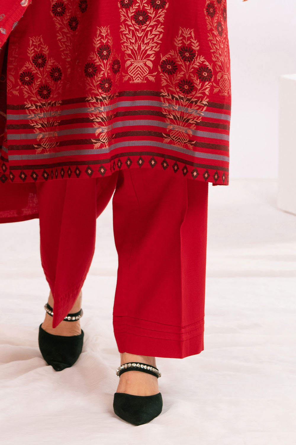 3 Piece Jacquard Suit with Dupatta