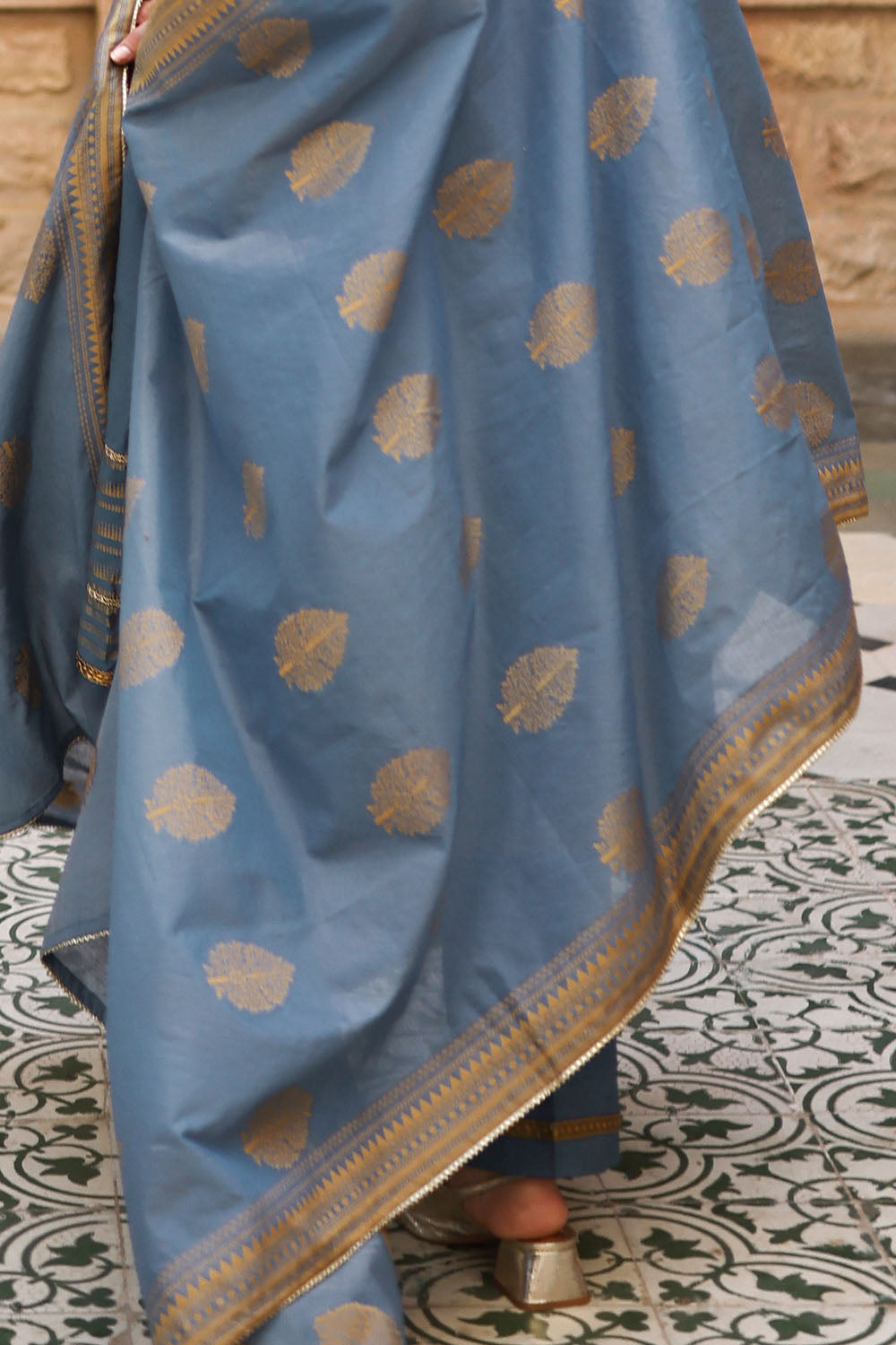 3 Piece Jacquard Suit With Jacquard Dupatta