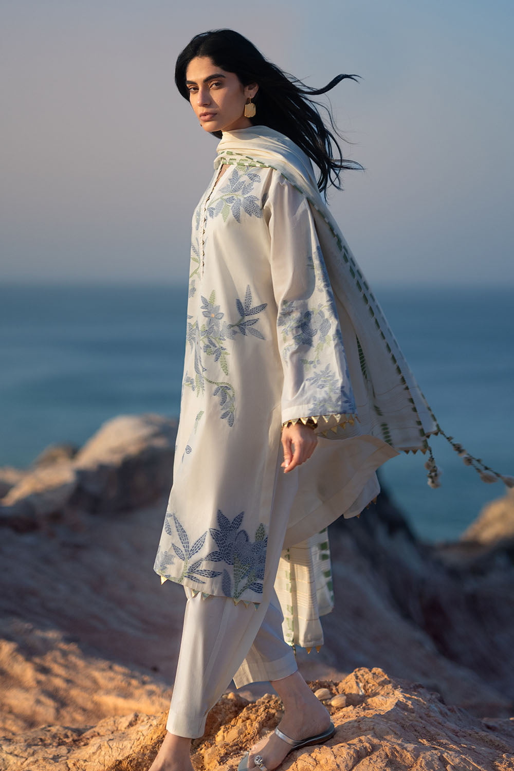 3 Piece Jacquard Suit with Jacquard Dupatta