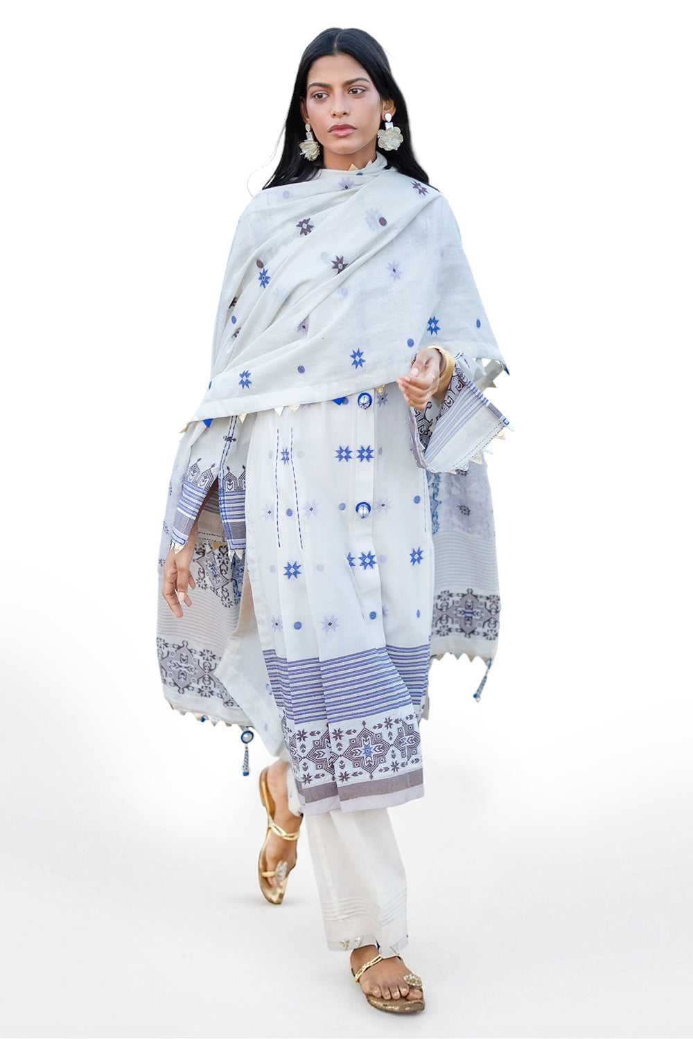3 Piece Jacquard Suit With Jacquard Dupatta