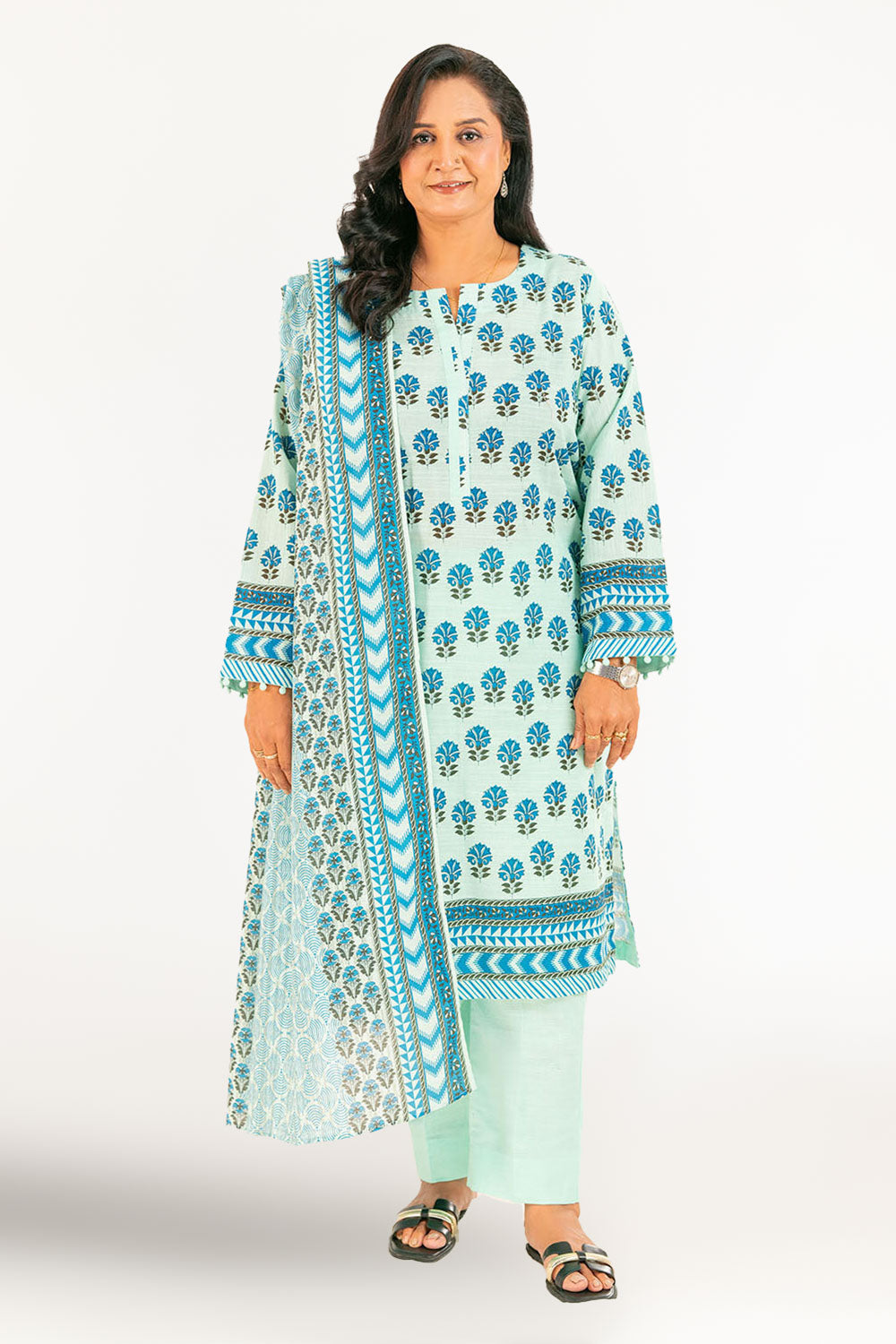 3 Piece Printed Khaddar Suit With Dupatta
