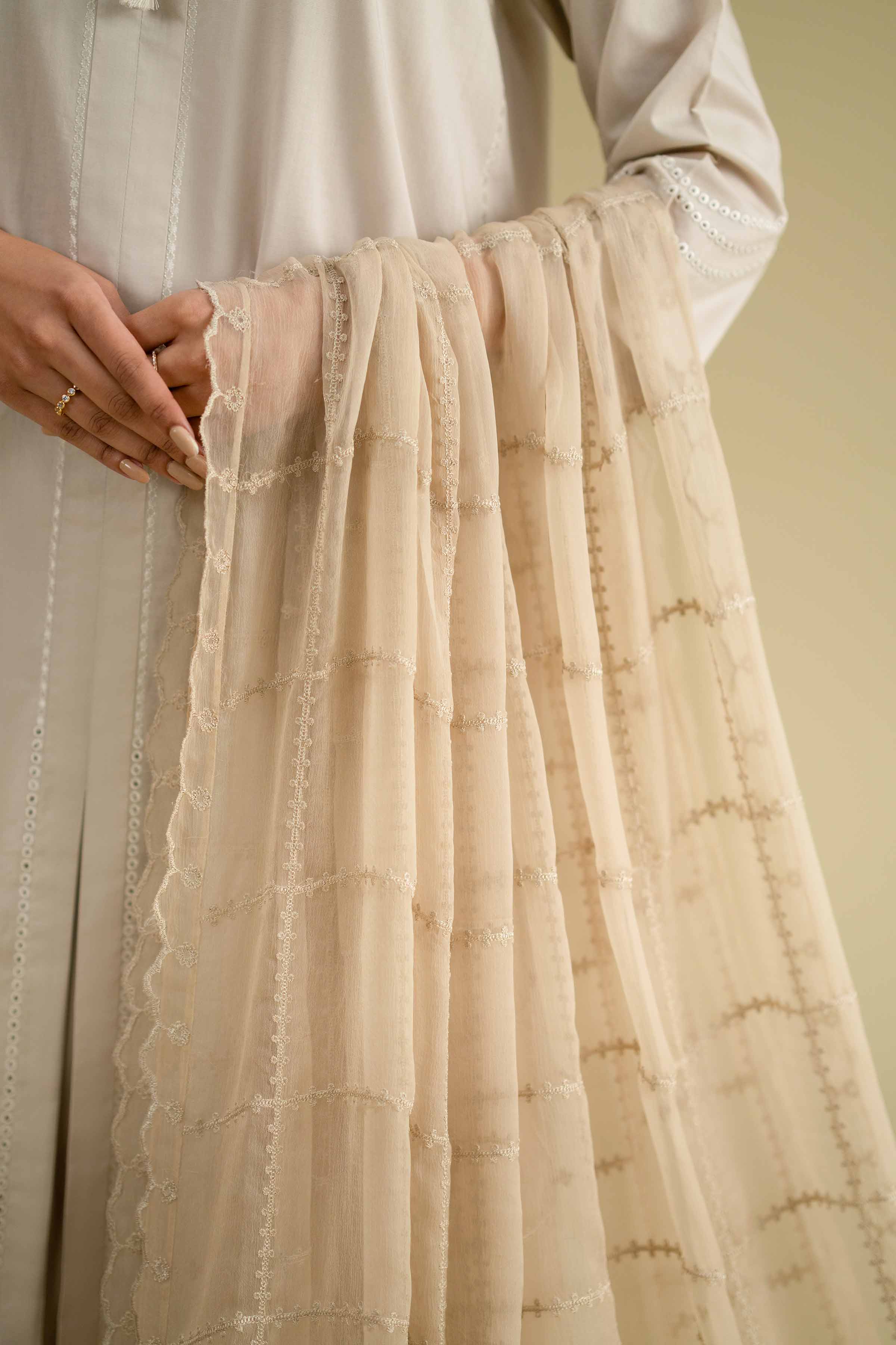 Embroidered Dupatta - KFE26-120