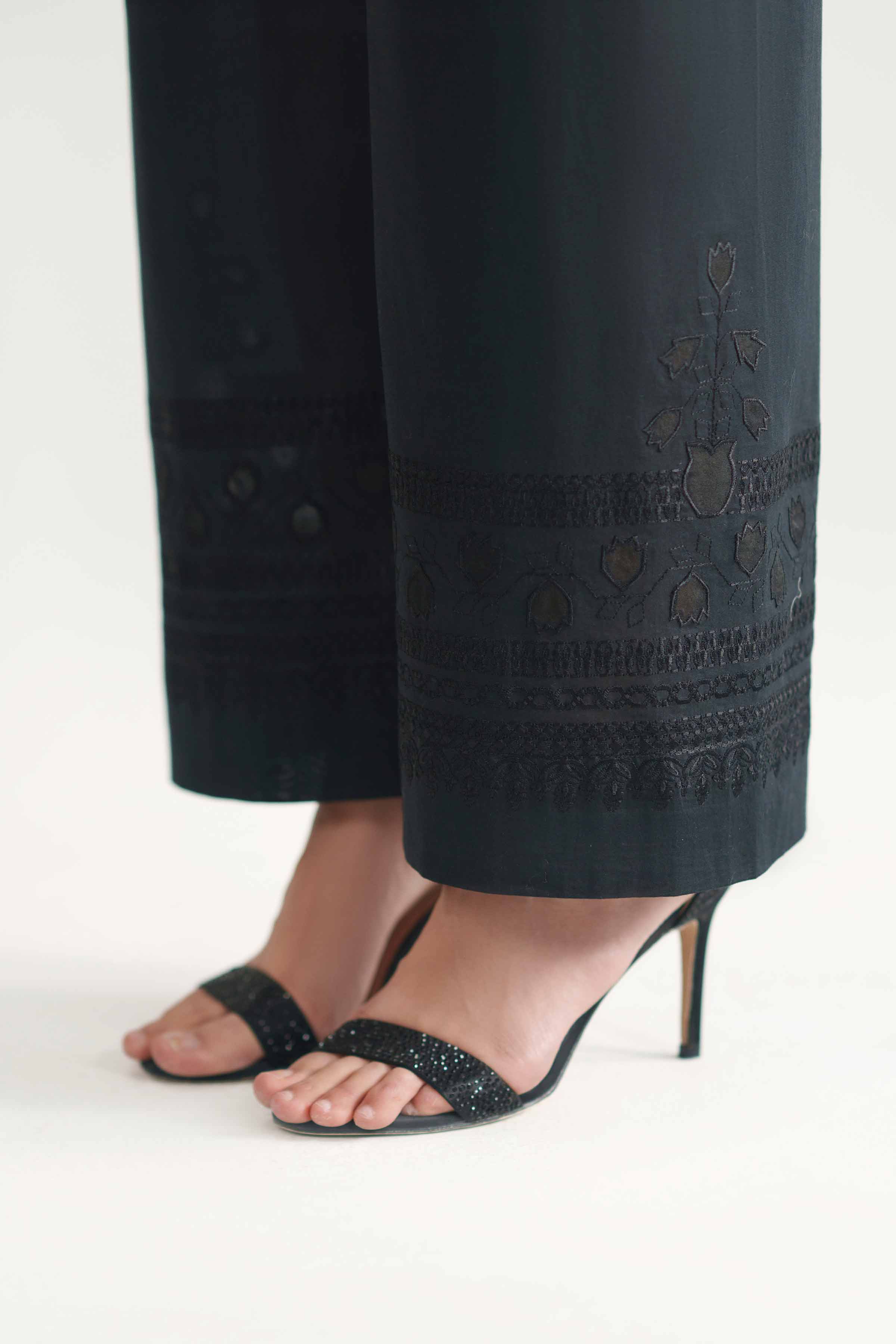 Embroidered Trousers - KFE26-199