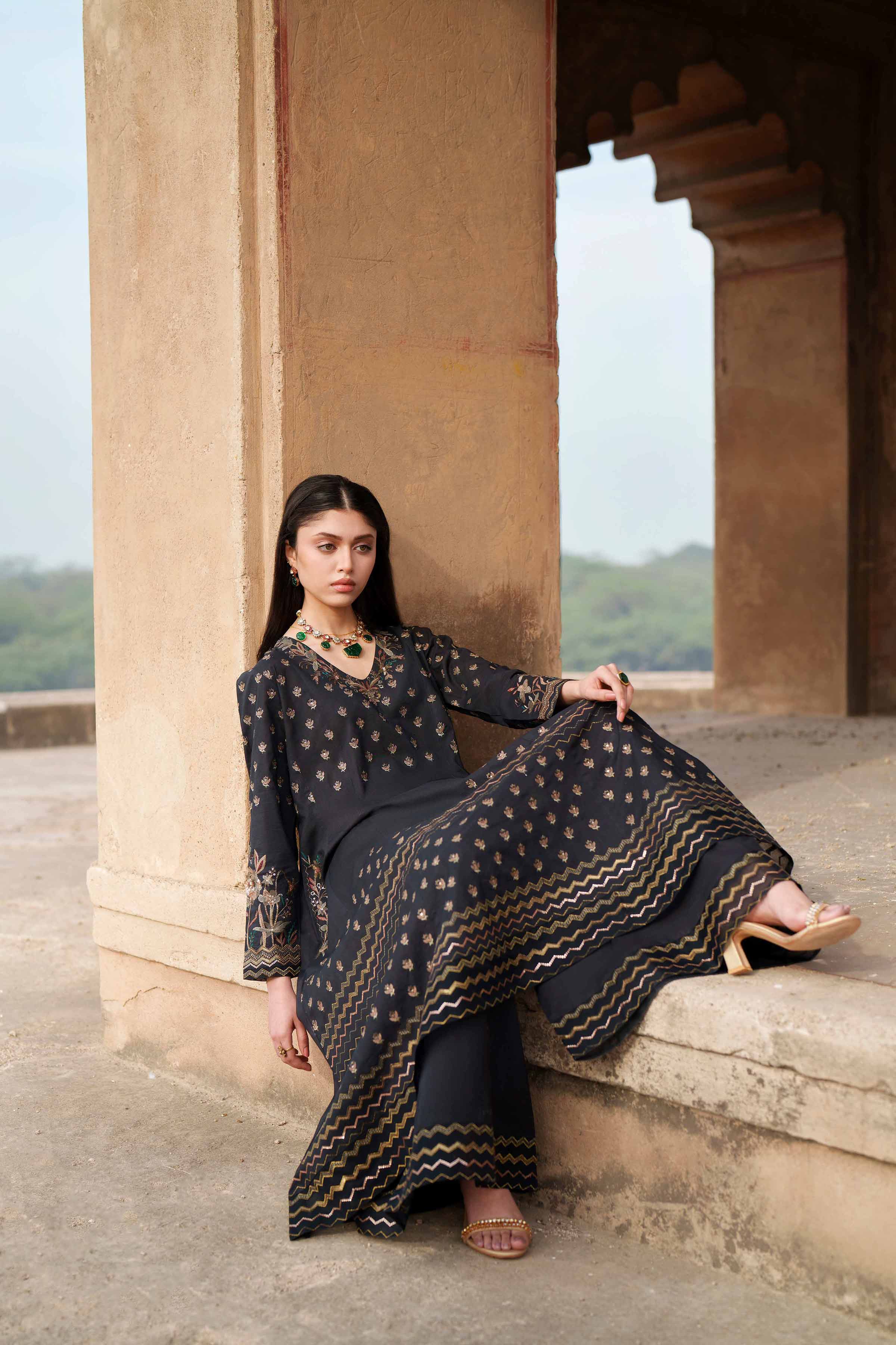 2 Piece - Embroidered Suit - KFE26-67