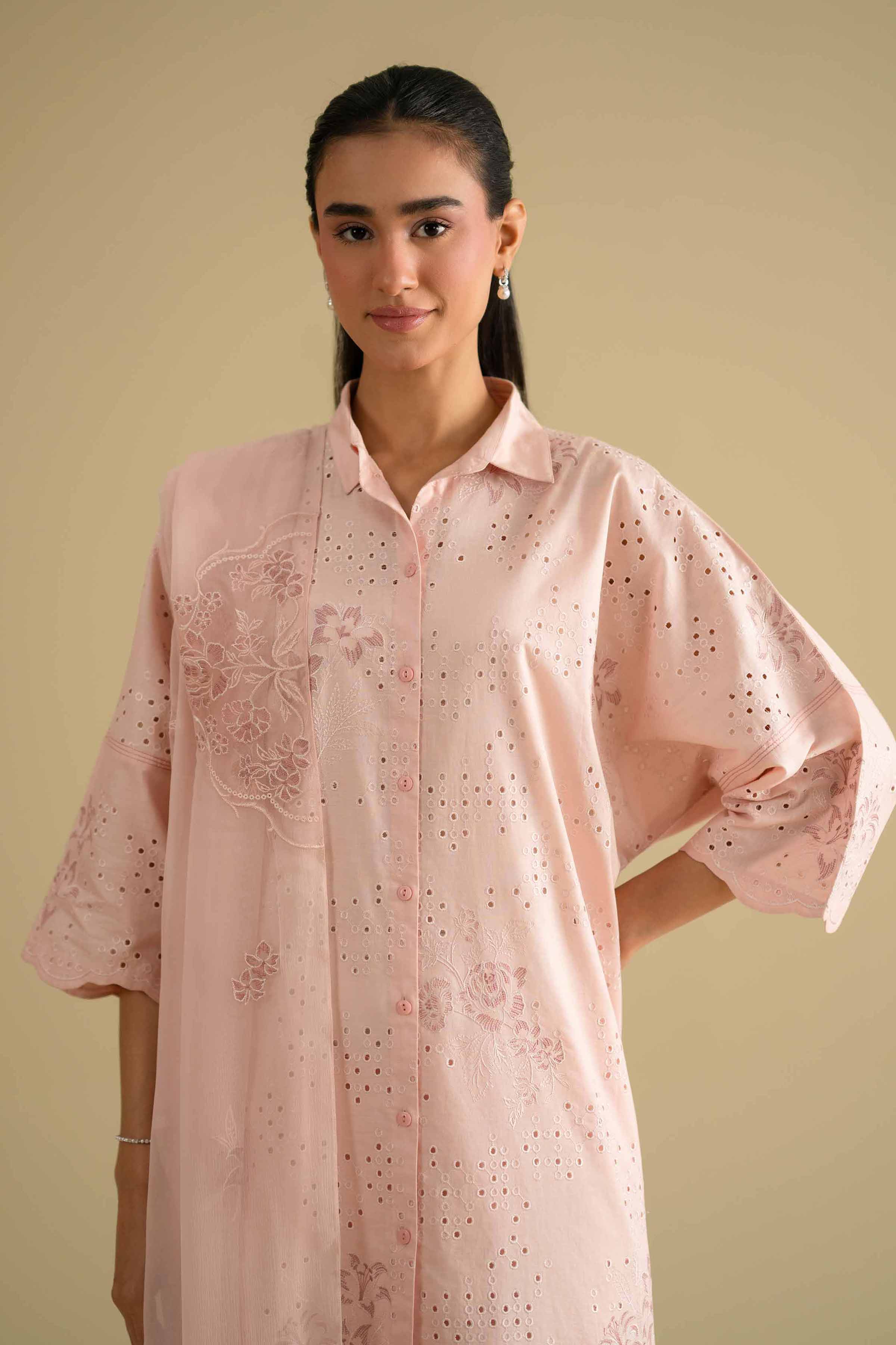 https://cdn.shopify.com/s/files/1/0534/2065/4791/files/KFE26-89-_4.jpg?v=1770978750