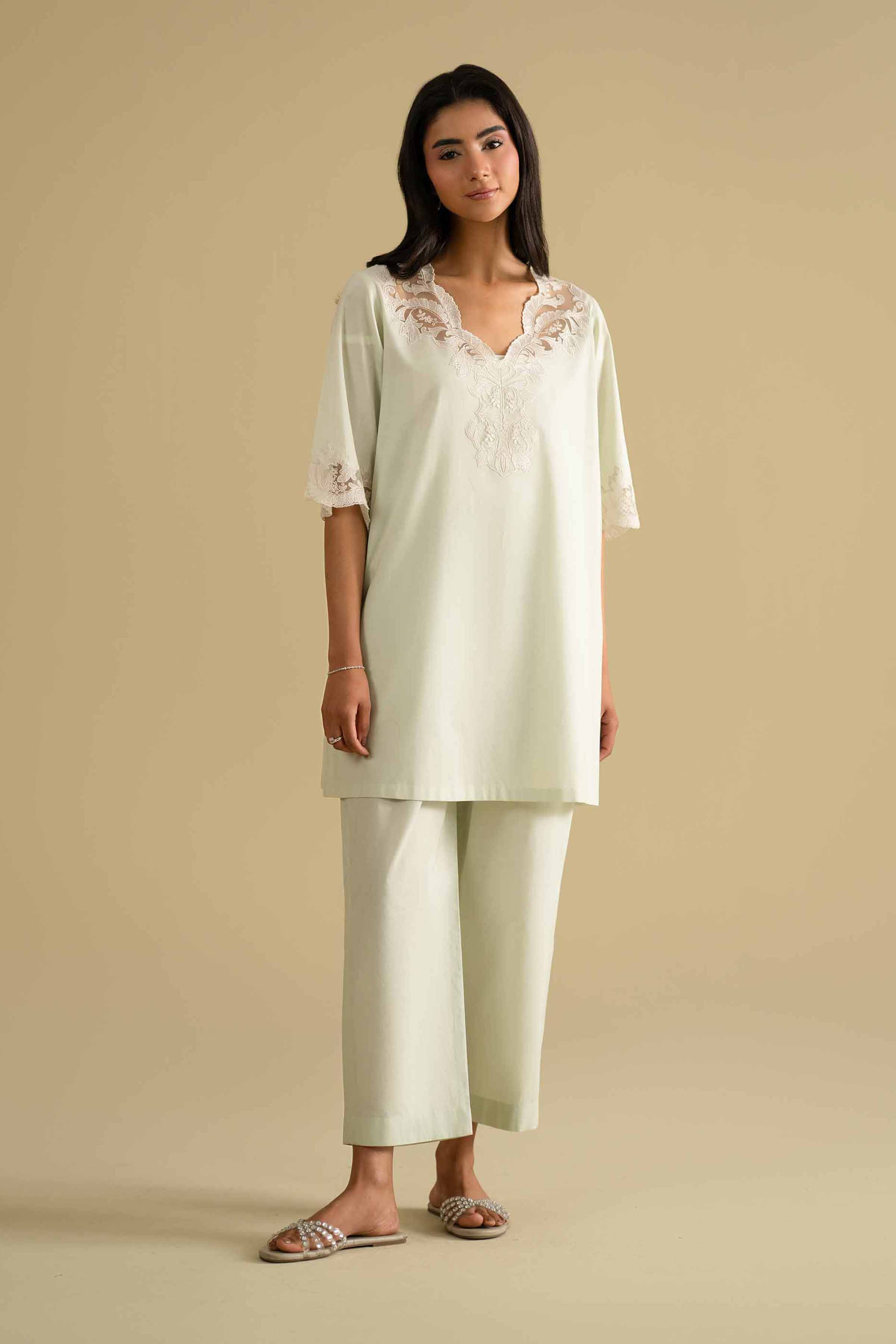 2 Piece - Embroidered Loungewear - KLS26-04