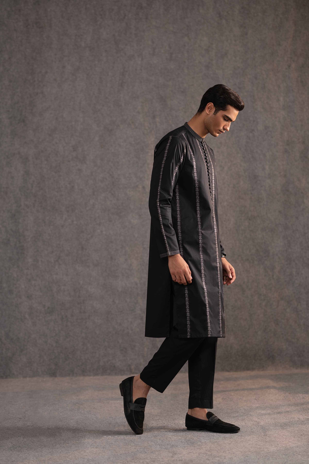 2 Piece - Embroidered Naqsh Suit - KNS25-03