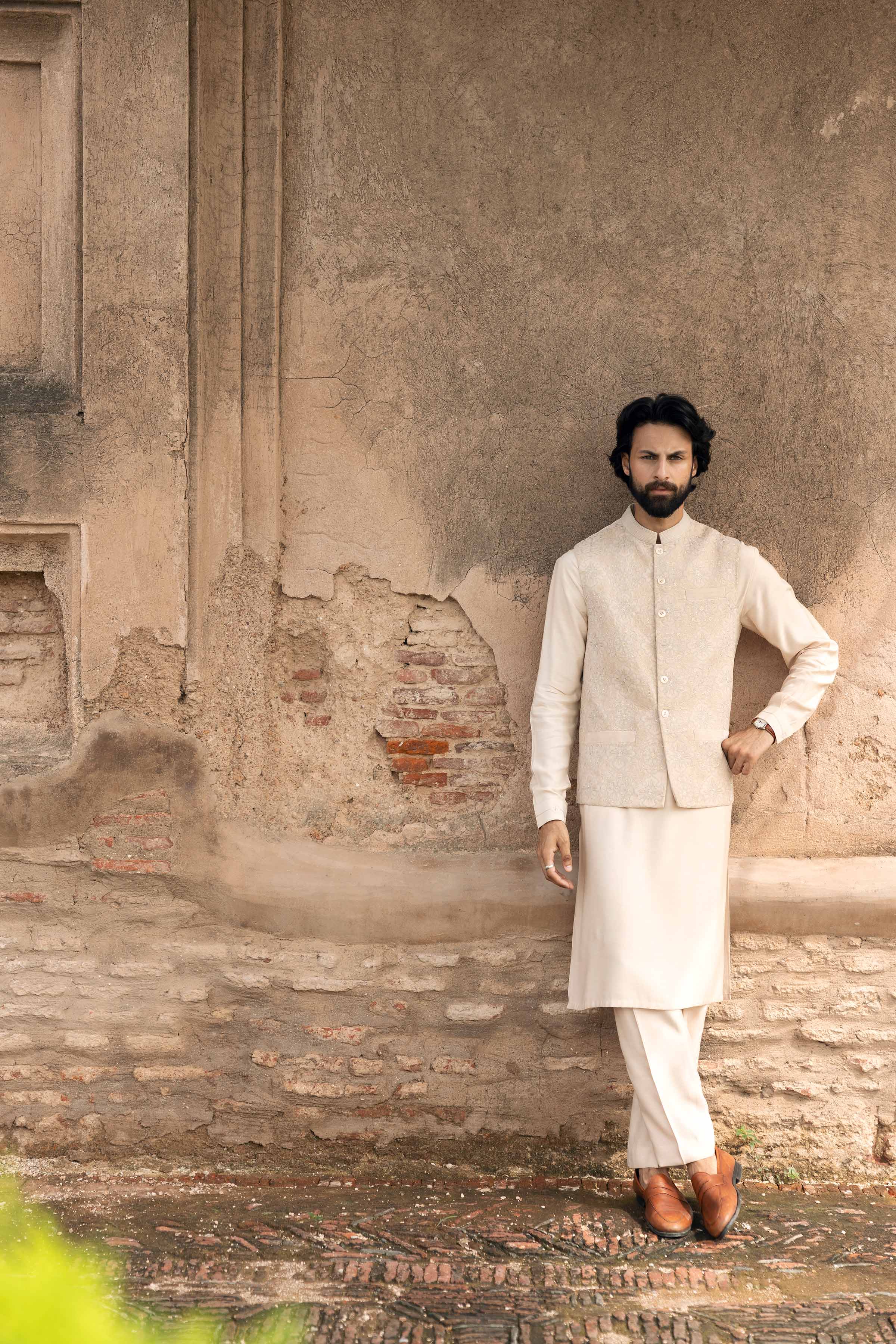 Embroidered Waistcoat - KNW25-01