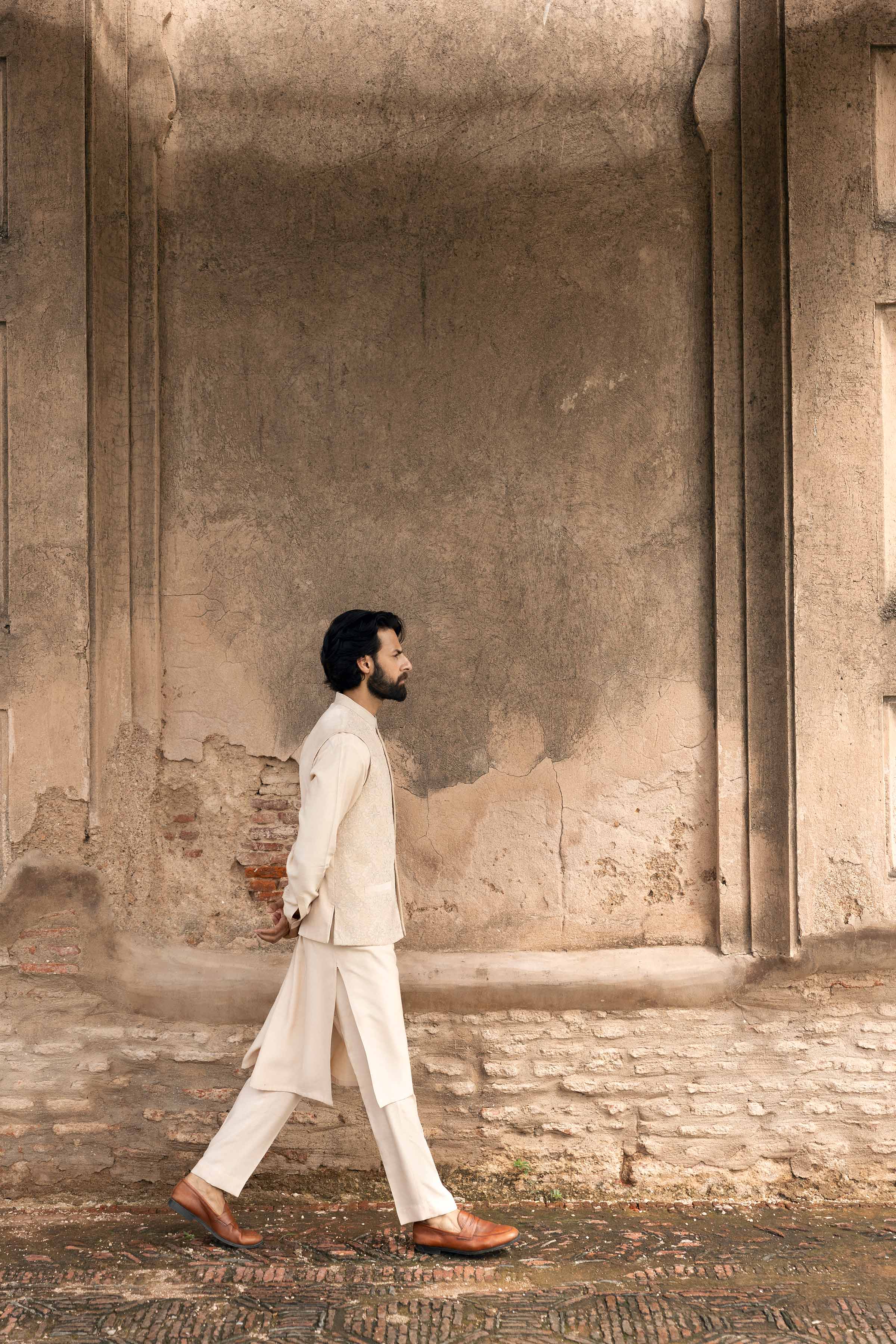 Embroidered Waistcoat - KNW25-01