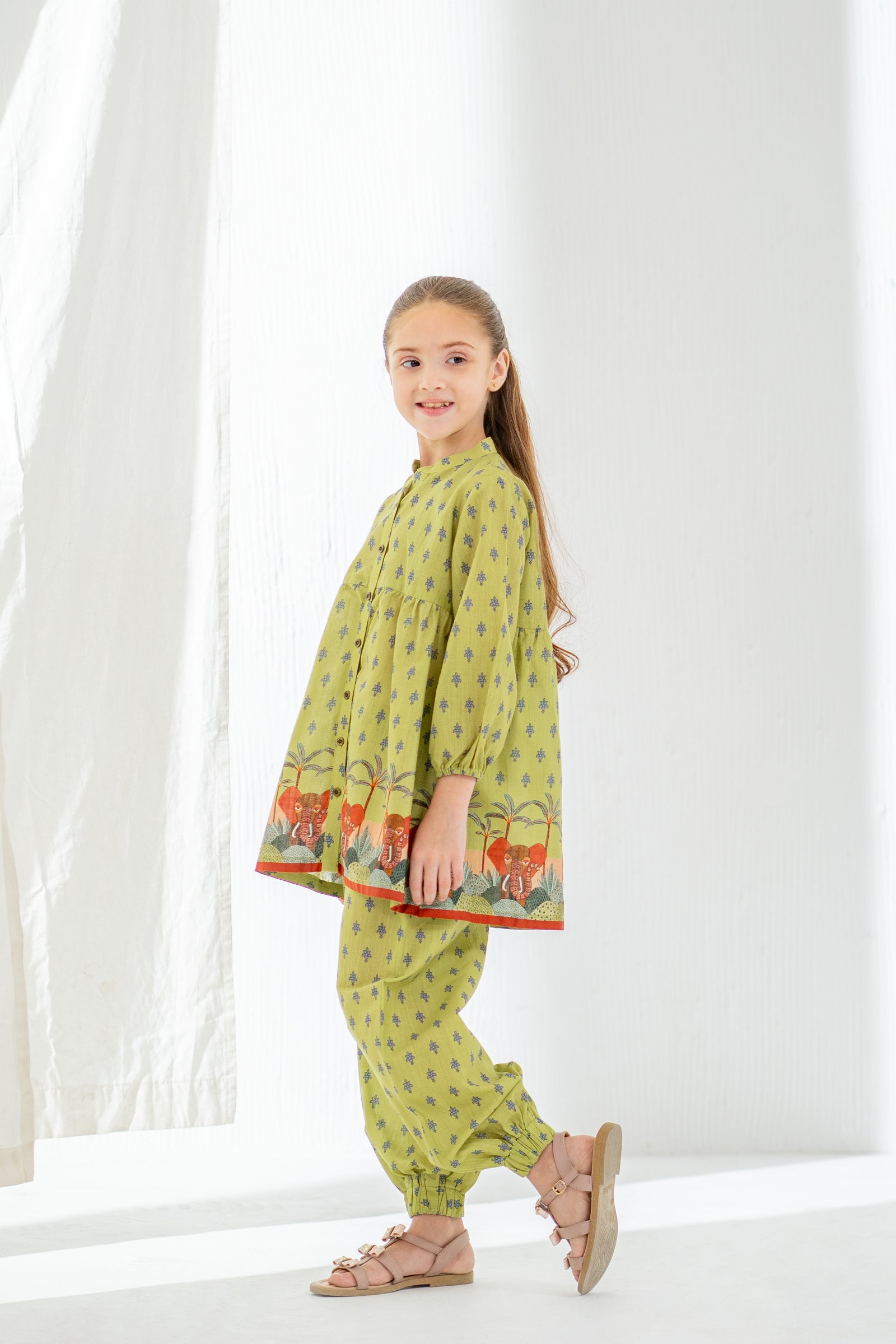 https://cdn.shopify.com/s/files/1/0568/3308/1529/files/KS0315-DH0-4.jpg?v=1736853846