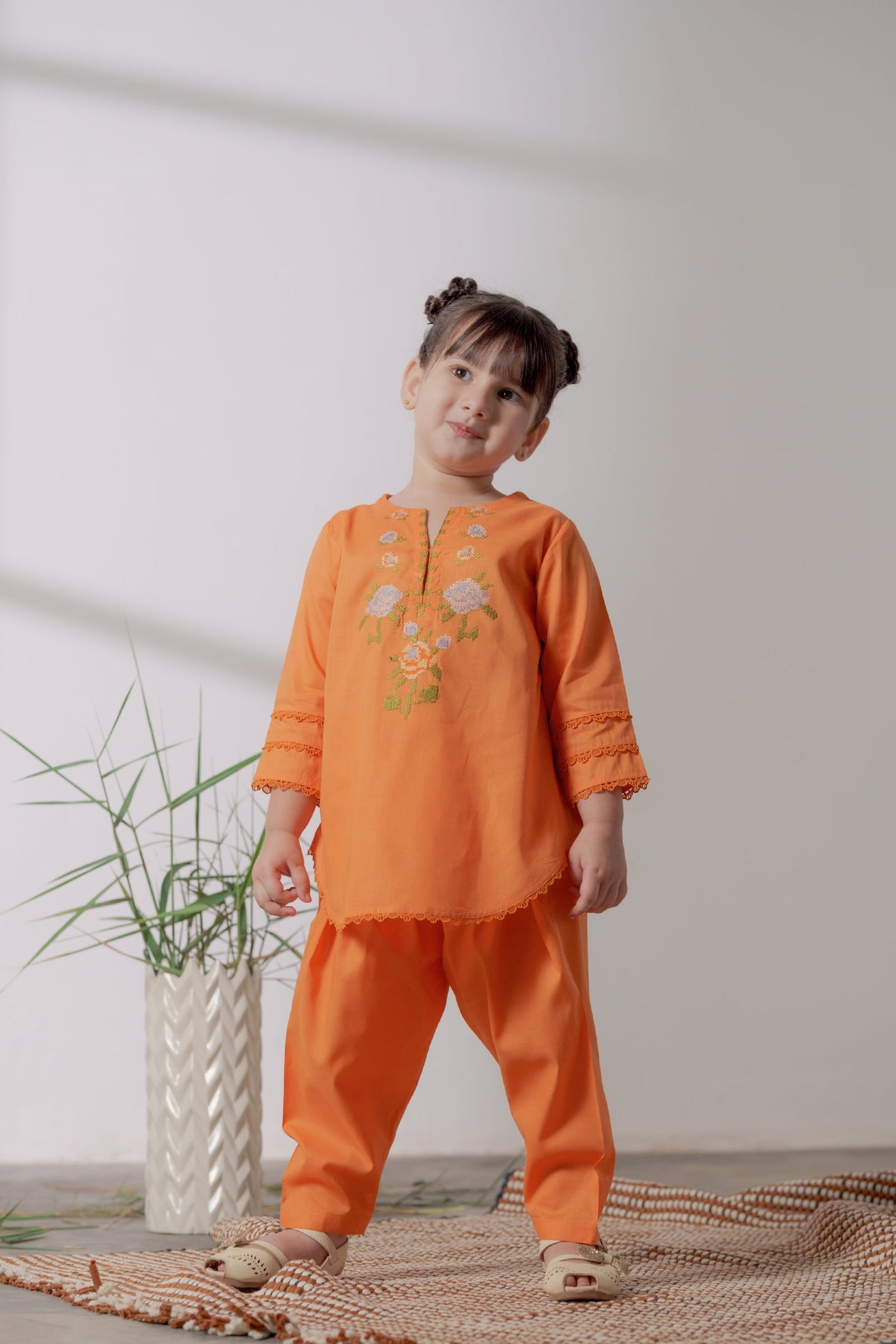 https://cdn.shopify.com/s/files/1/0568/3308/1529/files/KS0421-OR0-1.jpg?v=1773221936