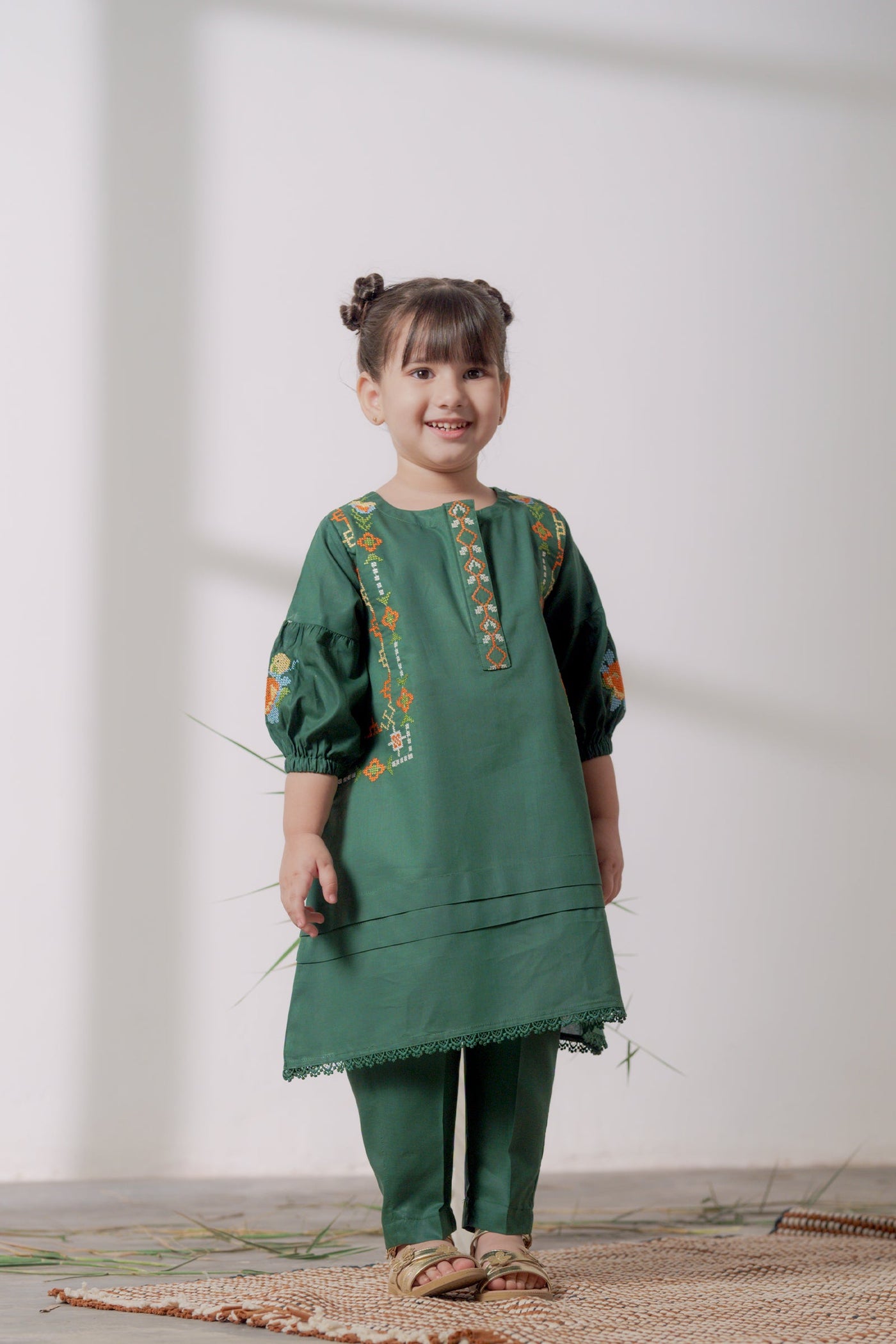 https://cdn.shopify.com/s/files/1/0568/3308/1529/files/KS0422-GN0-5.jpg?v=1773222028