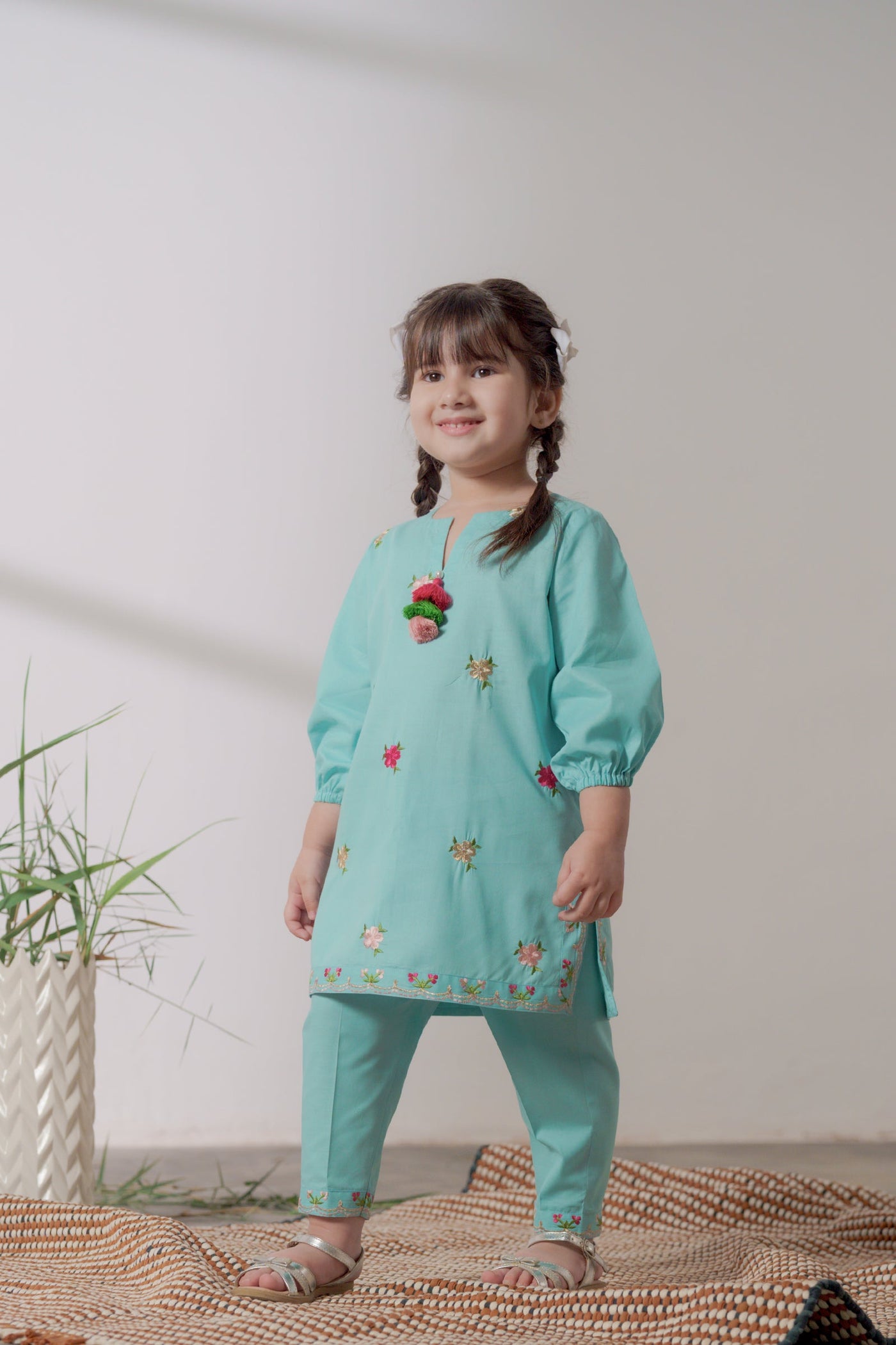 https://cdn.shopify.com/s/files/1/0568/3308/1529/files/KS0428-SB0-3.jpg?v=1773222114