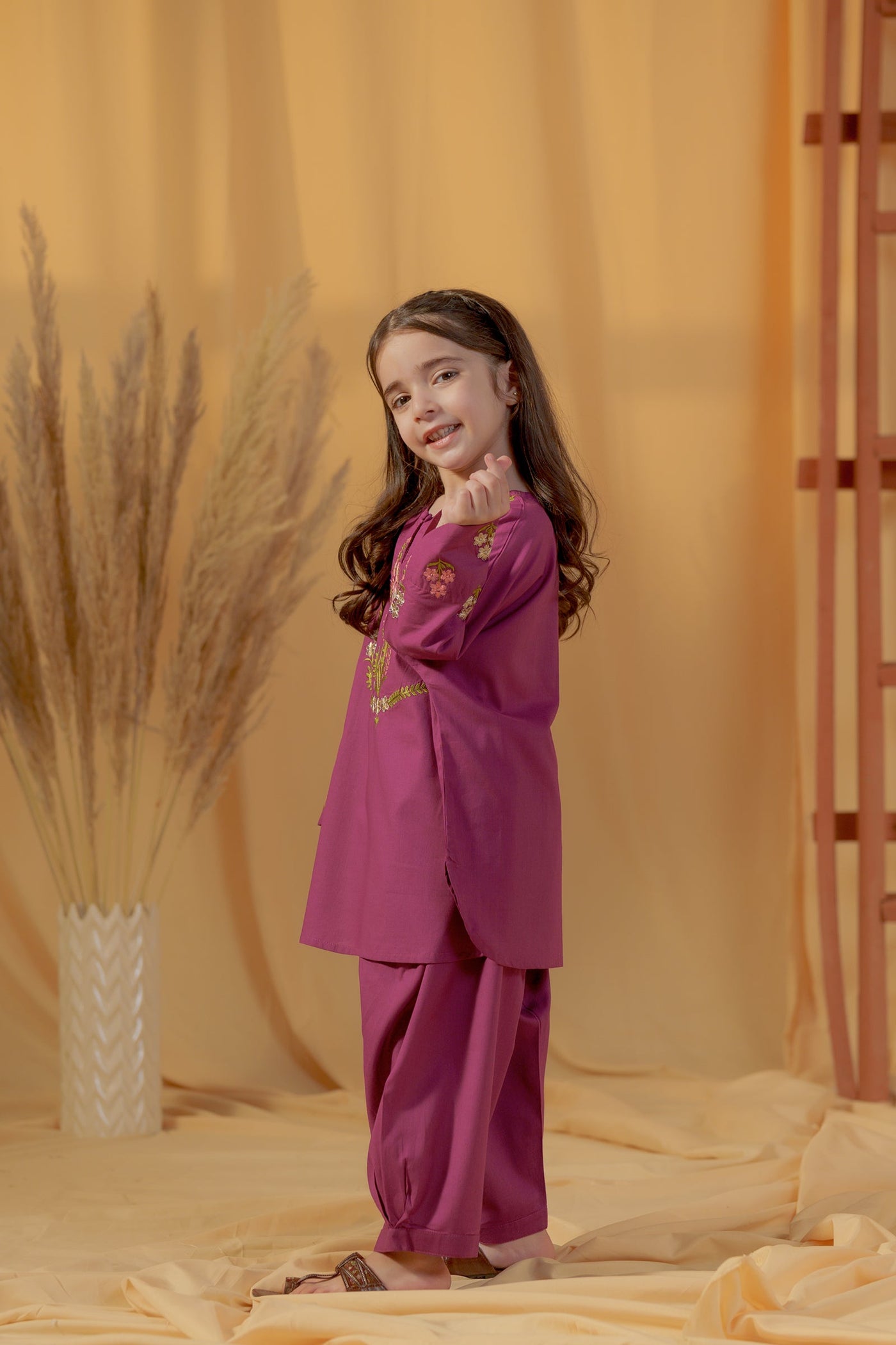 https://cdn.shopify.com/s/files/1/0568/3308/1529/files/KS0434-MG0-5.jpg?v=1778232078