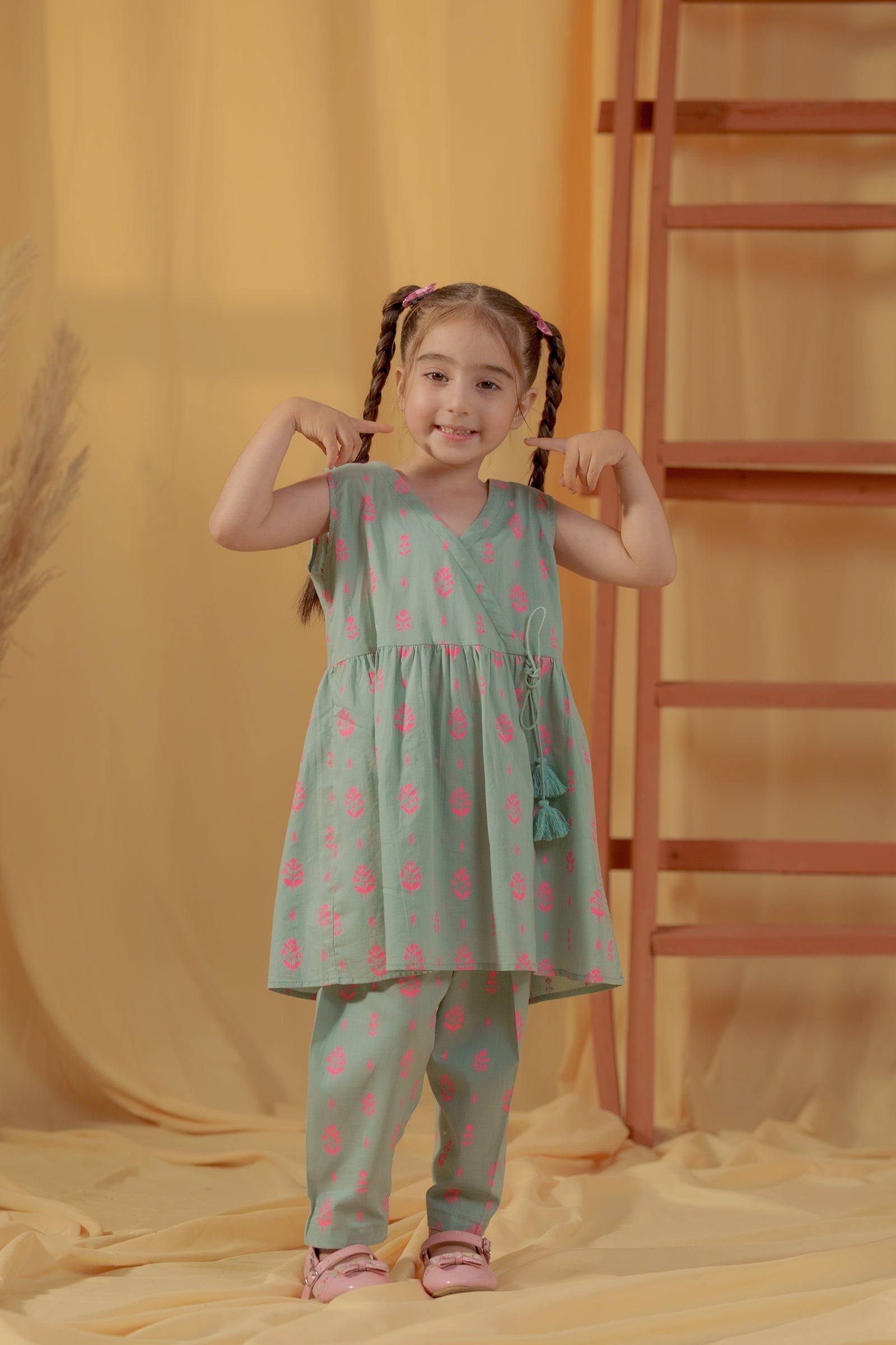 https://cdn.shopify.com/s/files/1/0568/3308/1529/files/KS0453-SG1-6.jpg?v=1778067273