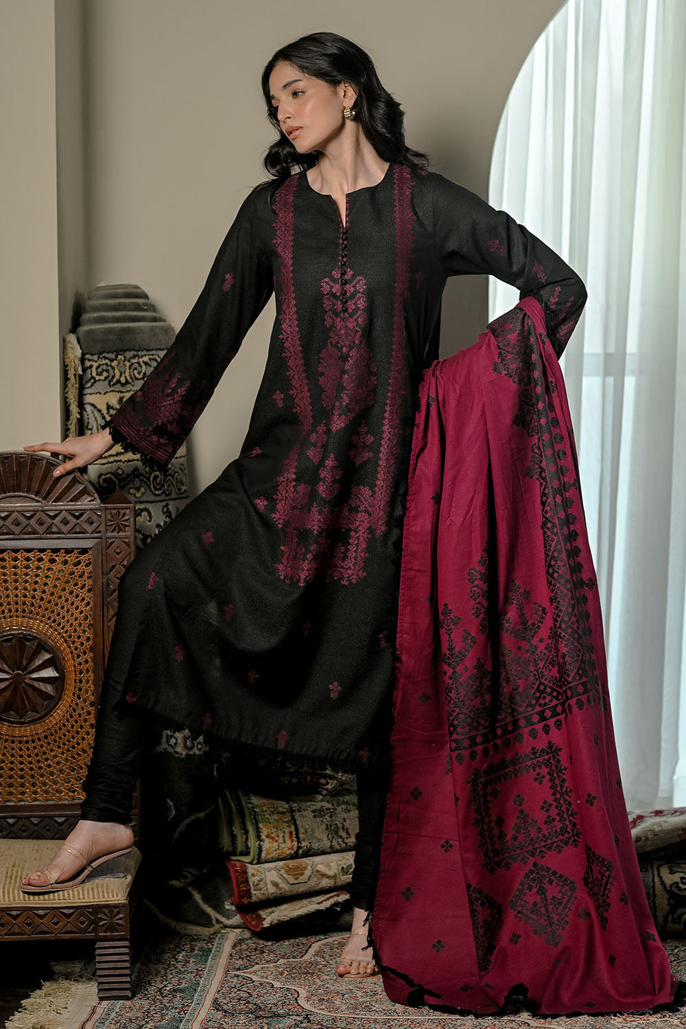 3 Piece Karandi Velvet Jacquard Suit