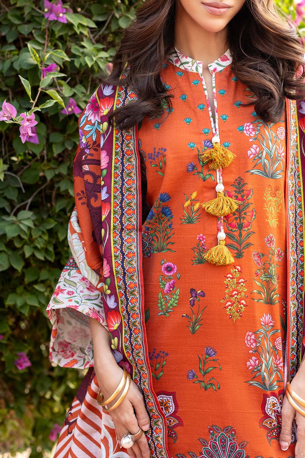 3 Piece Printed Khaddar Suit