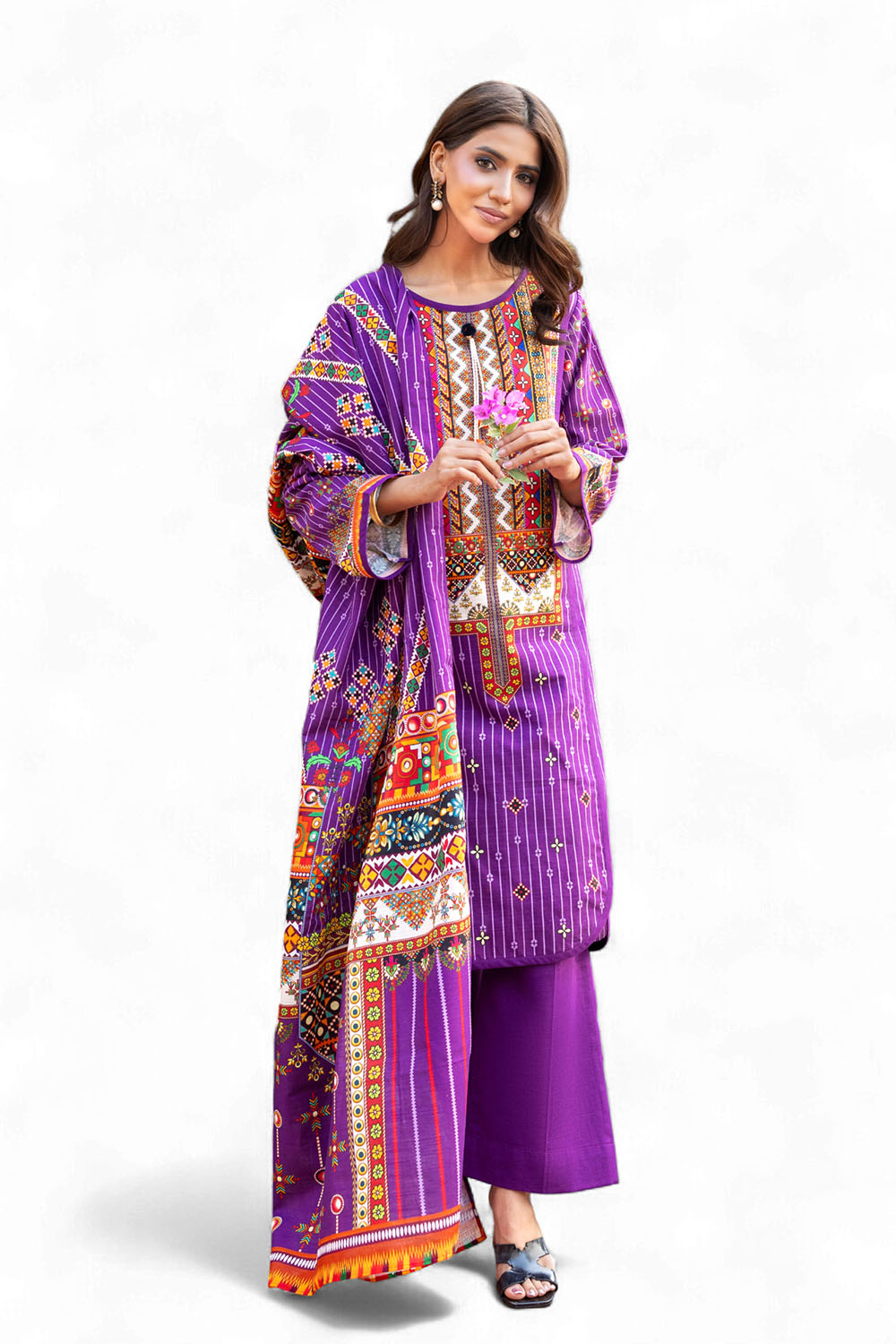 3 Piece Printed Khaddar Suit