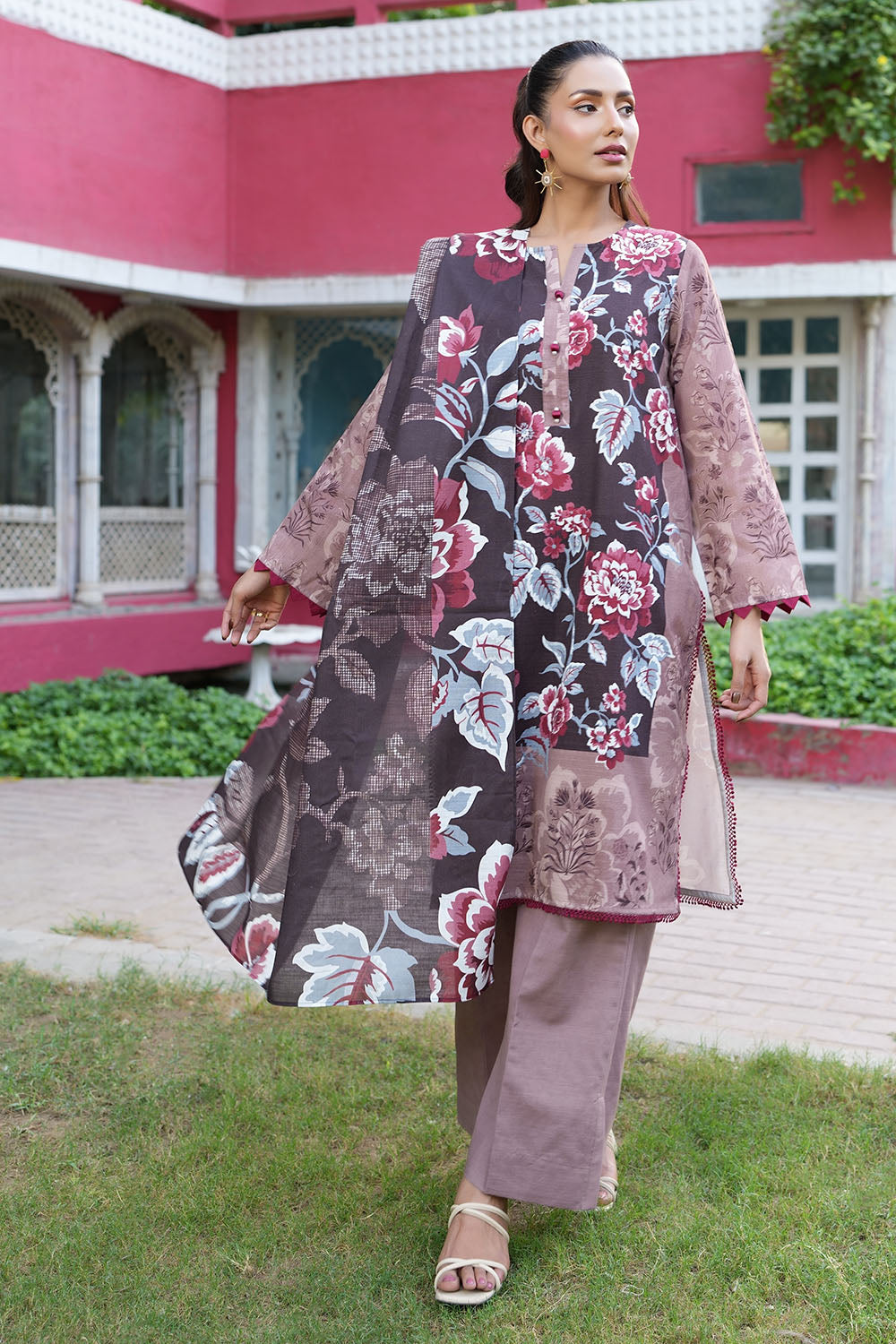 Gul Ahmed