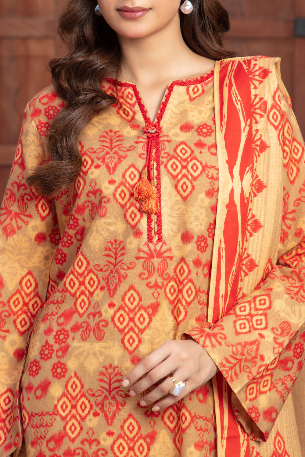 3 Piece Printed Khaddar Suit with Dupatta