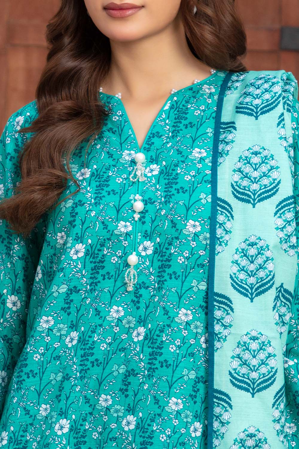3 Piece Printed Khaddar Suit with Zari Dupatta